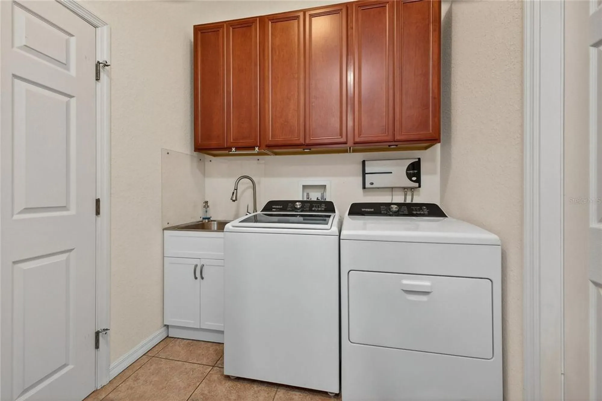 Property Slideshow image 31 of 48 | 5461 hogan ln, Winter Haven, FL, 33884