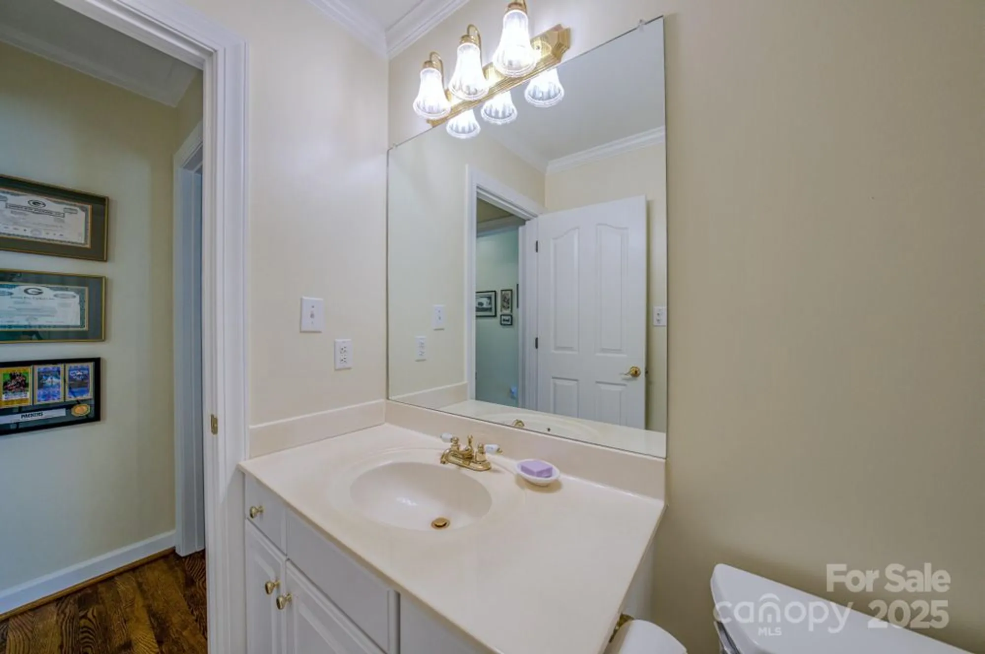 Property Slideshow image 21 of 38 | 8 creekside way, Asheville, NC, 28804