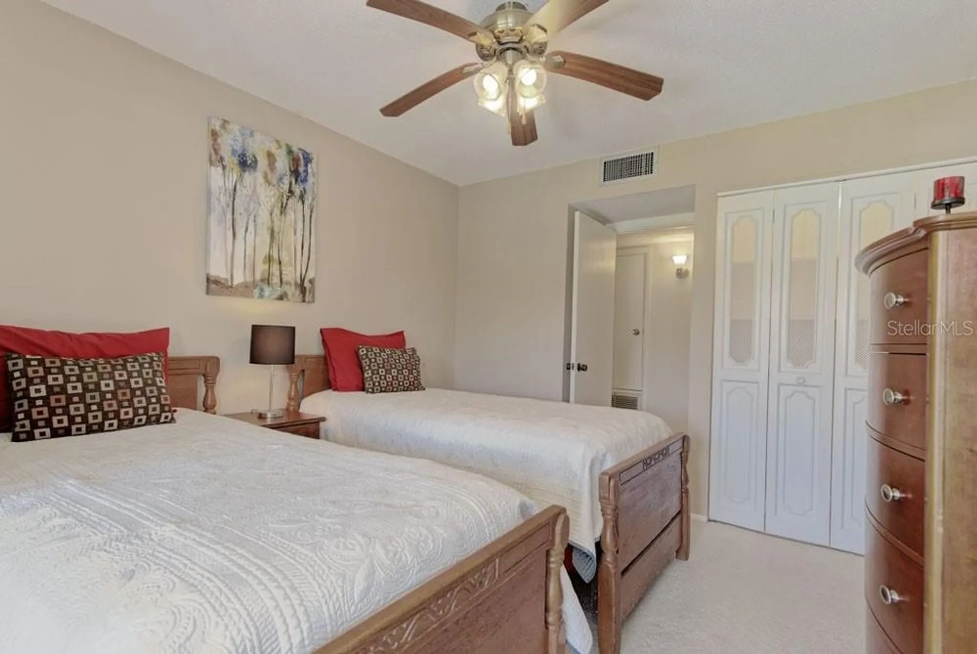Property Slideshow image 17 of 58 | 3690 pinecrest st 124, Sarasota, FL, 34232