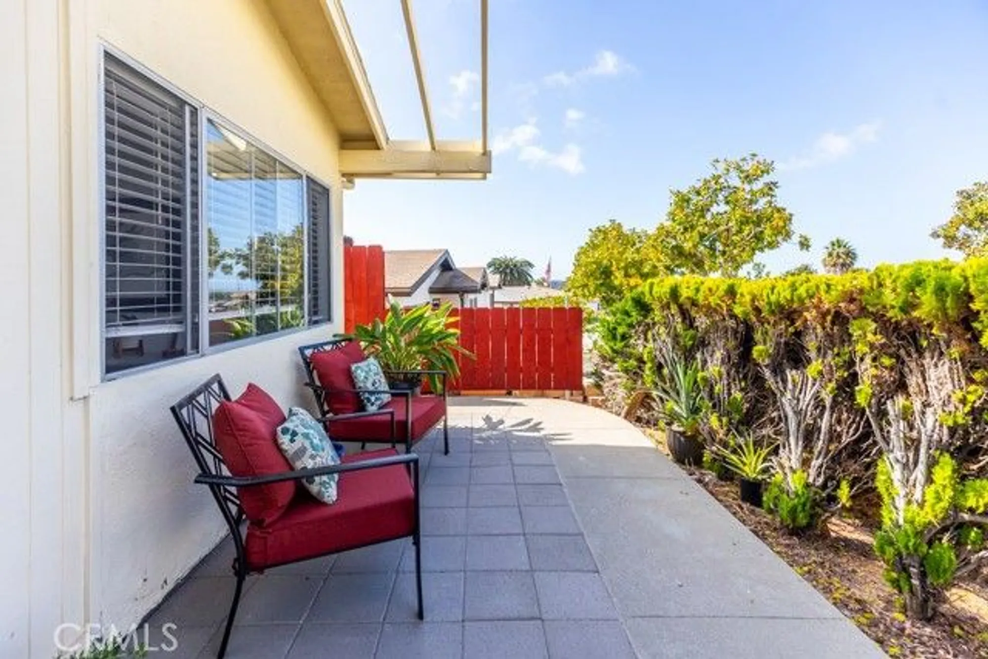 Property Slideshow image 5 of 46 | 3547 mira pacific dr, Oceanside, CA, 92056