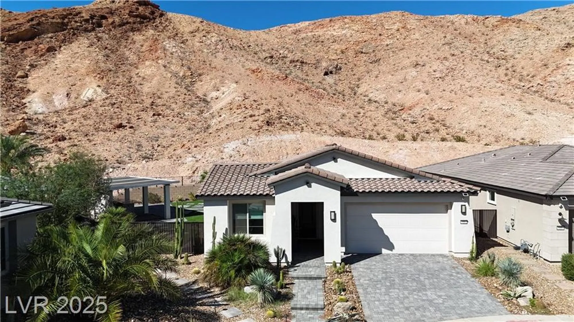 Property Slideshow image 52 of 76 | 11 acacia creek ct, Henderson, NV, 89011