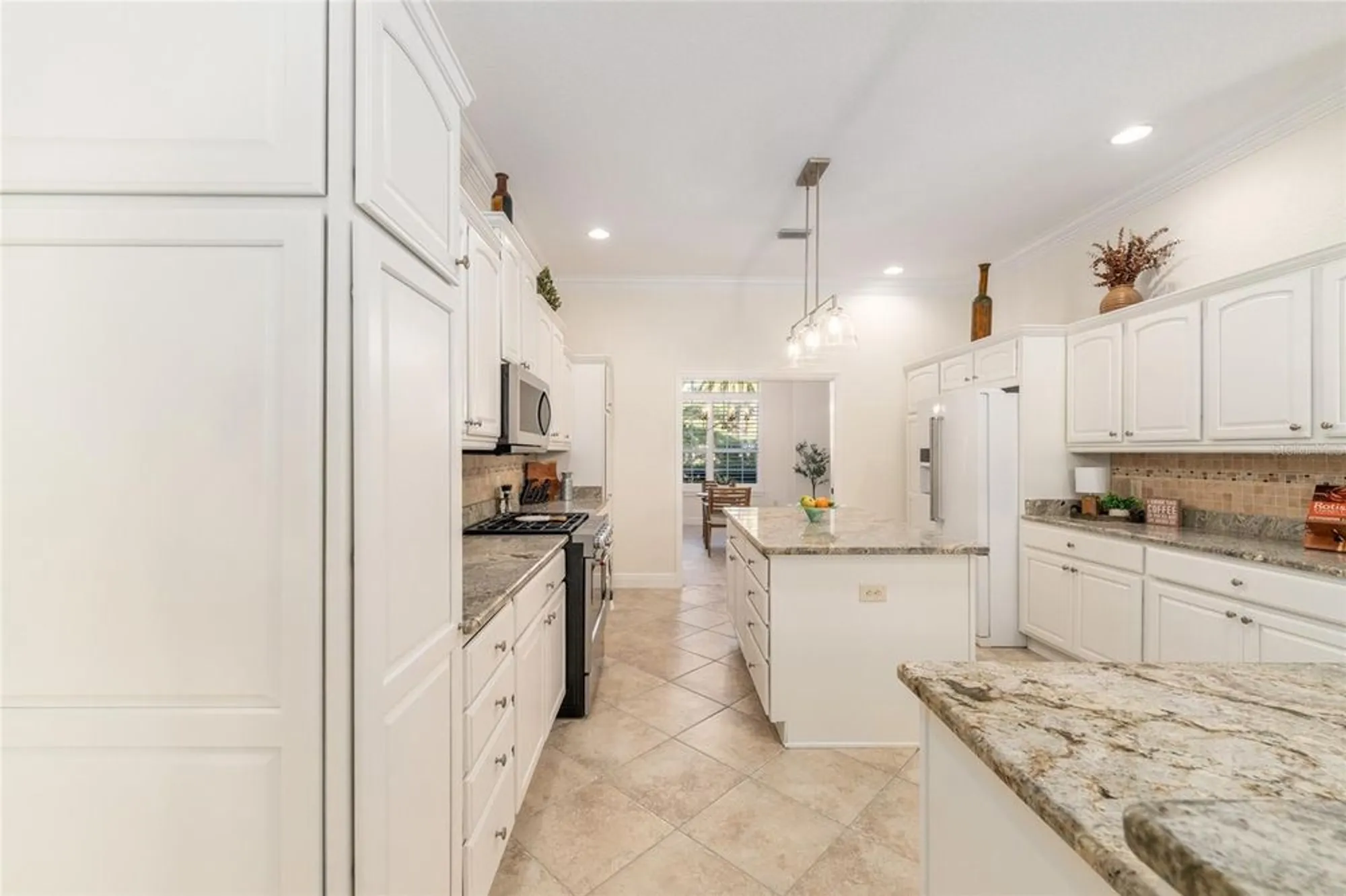 Property Slideshow image 33 of 82 | 1345 harley cir, The Villages, FL, 32162