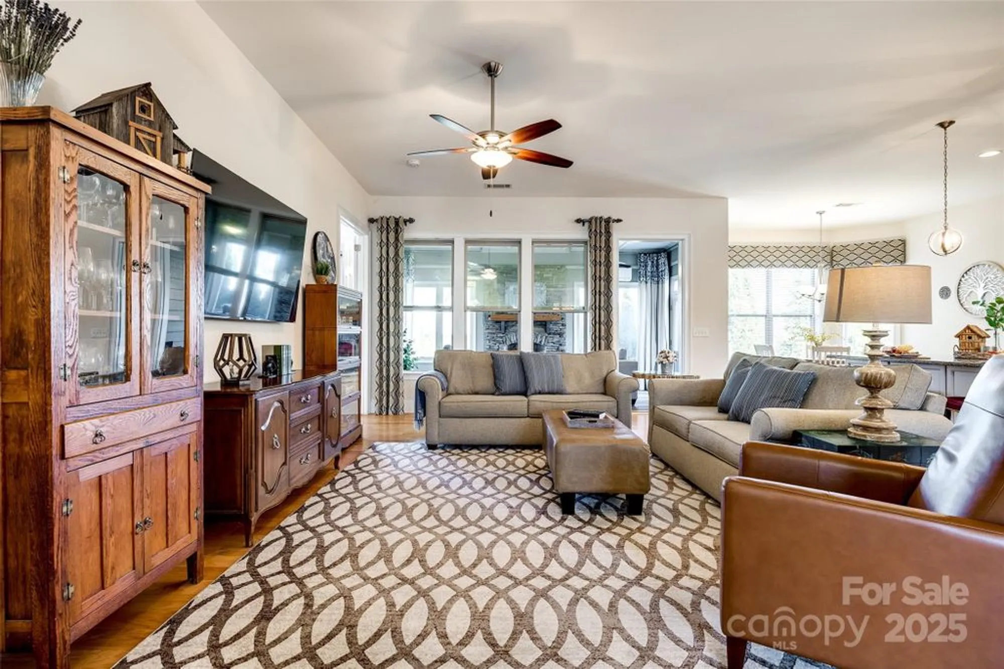 Property Slideshow image 8 of 45 | 15620 lake ridge rd, Charlotte, NC, 28278