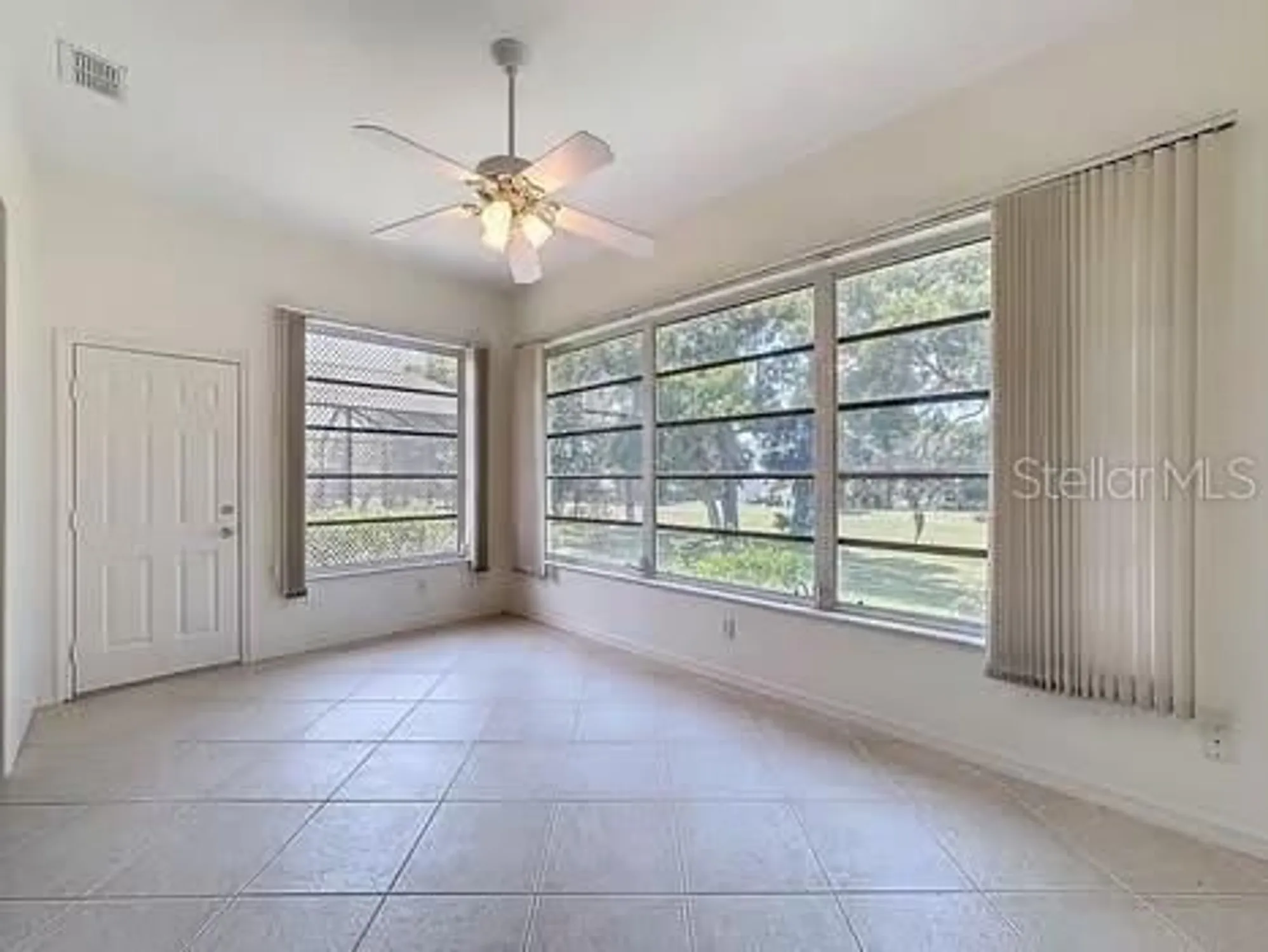 Property Slideshow image 31 of 64 | 9237 penelope dr, Weeki Wachee, FL, 34613