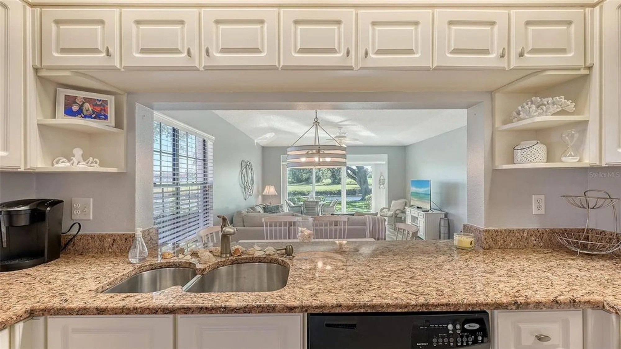 Property Slideshow image 29 of 95 | 7320 golf pointe cir, Sarasota, FL, 34243