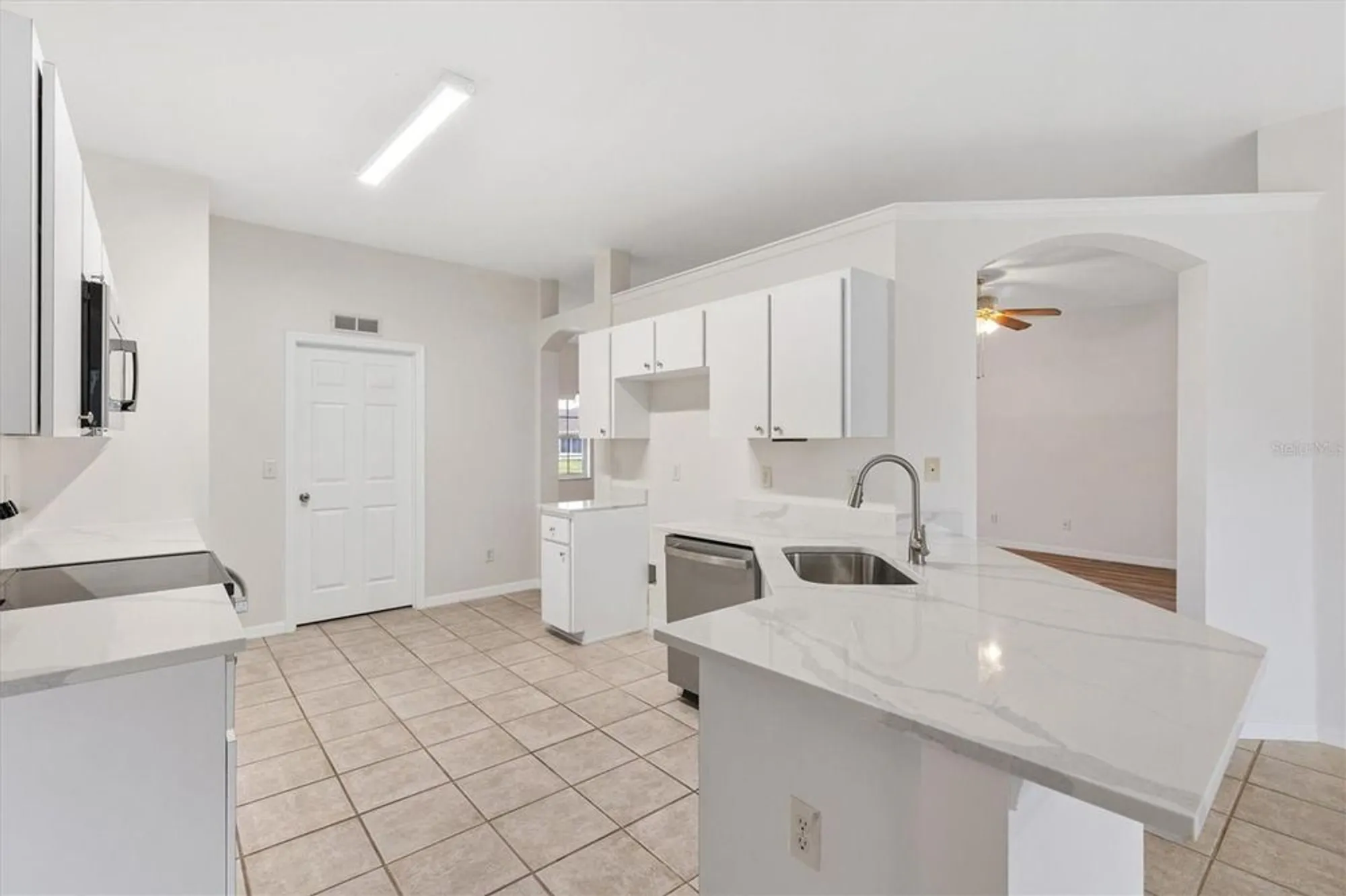 Property Slideshow image 16 of 61 | 17409 se 111th cir, Summerfield, FL, 34491