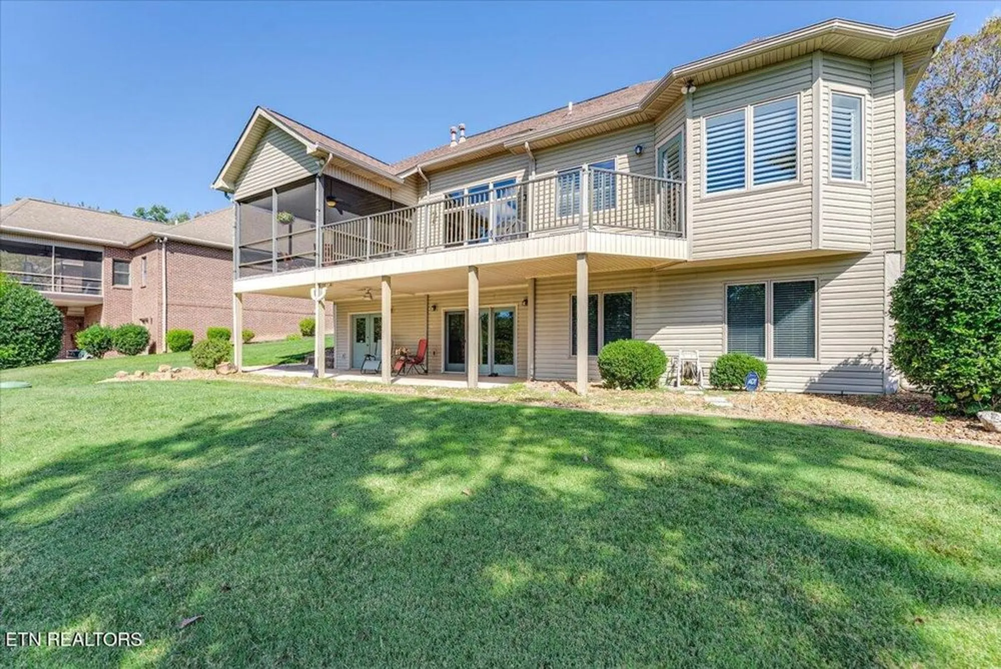 Property Slideshow image 5 of 55 | 108 wewoka way, Loudon, TN, 37774