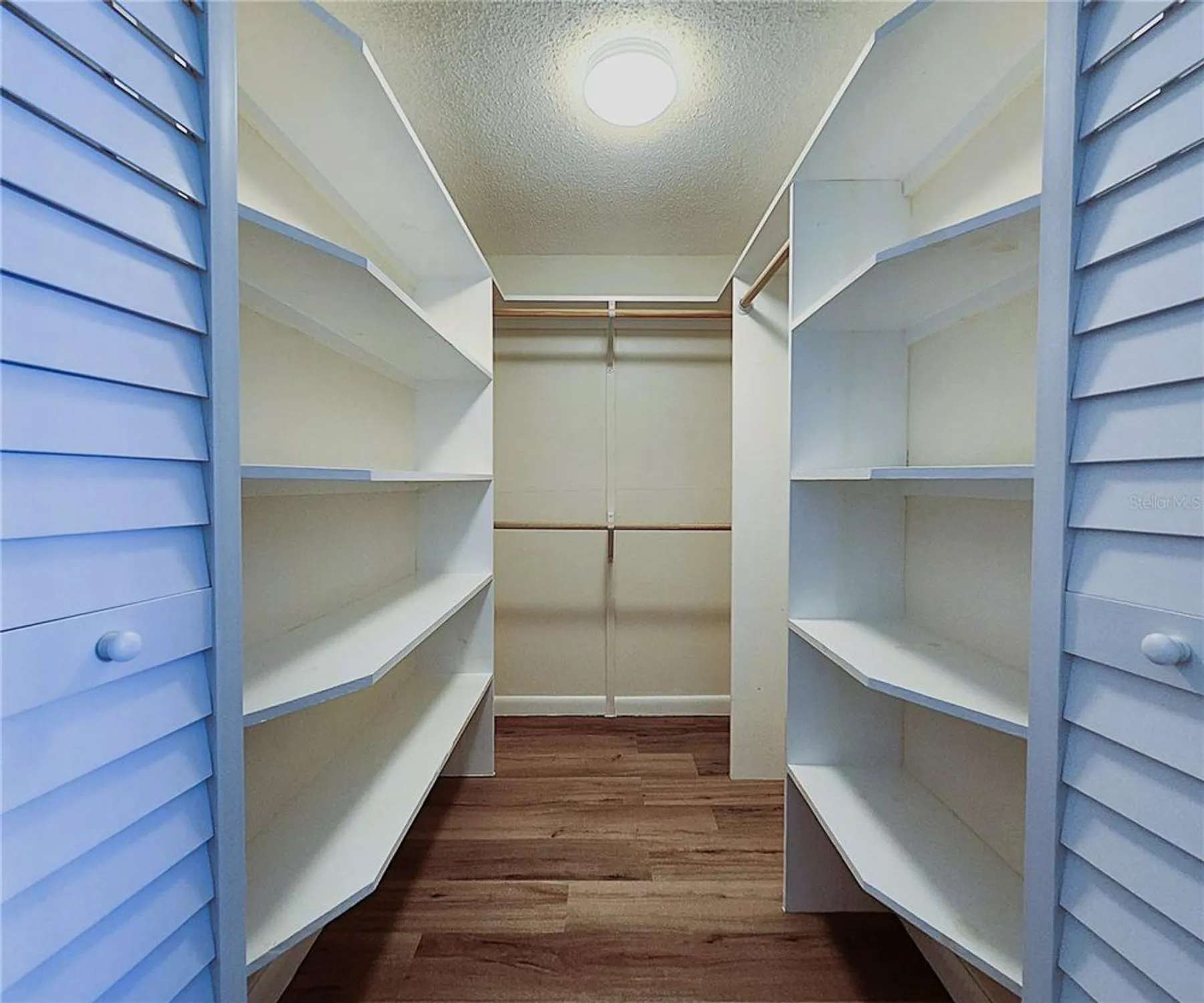 Property Slideshow image 48 of 59 | 6060 shore blvd 903, Gulfport, FL, 33707