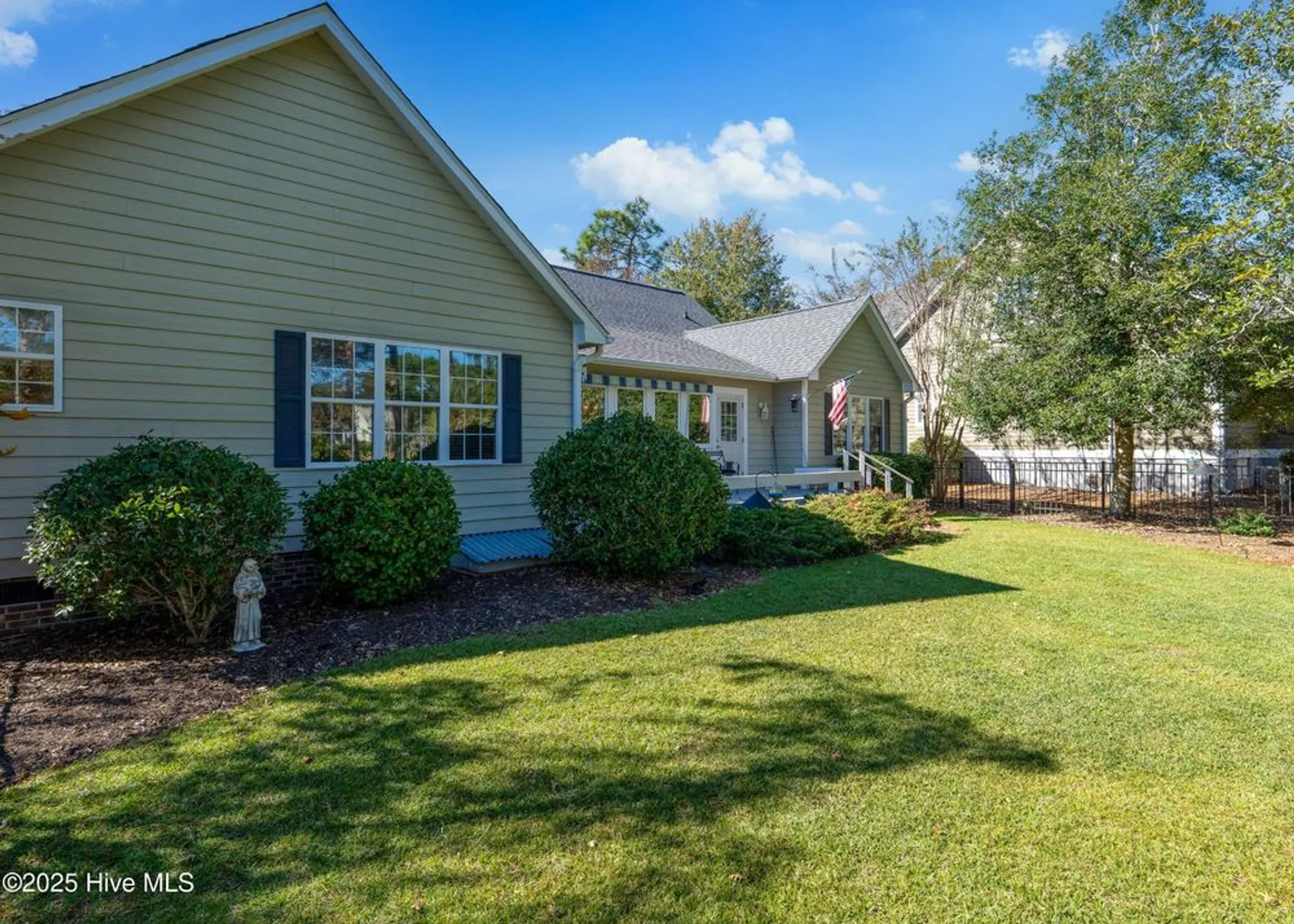 Property Slideshow image 40 of 47 | 3620 w medinah ave, Southport, NC, 28461