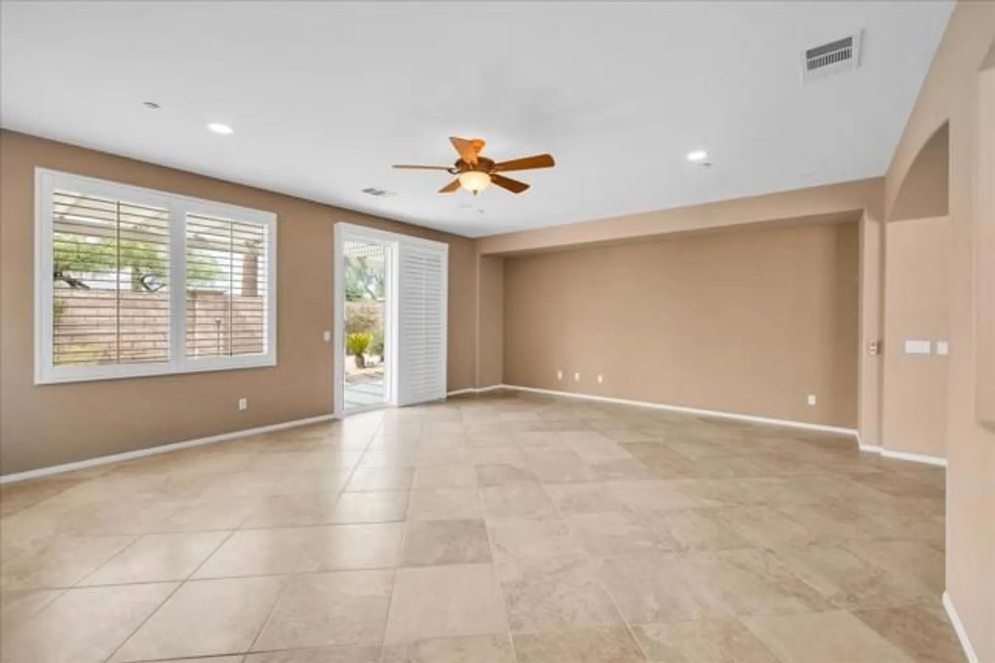 Property Slideshow image 11 of 61 | 3503 savanna way, Palm Springs, CA, 92262