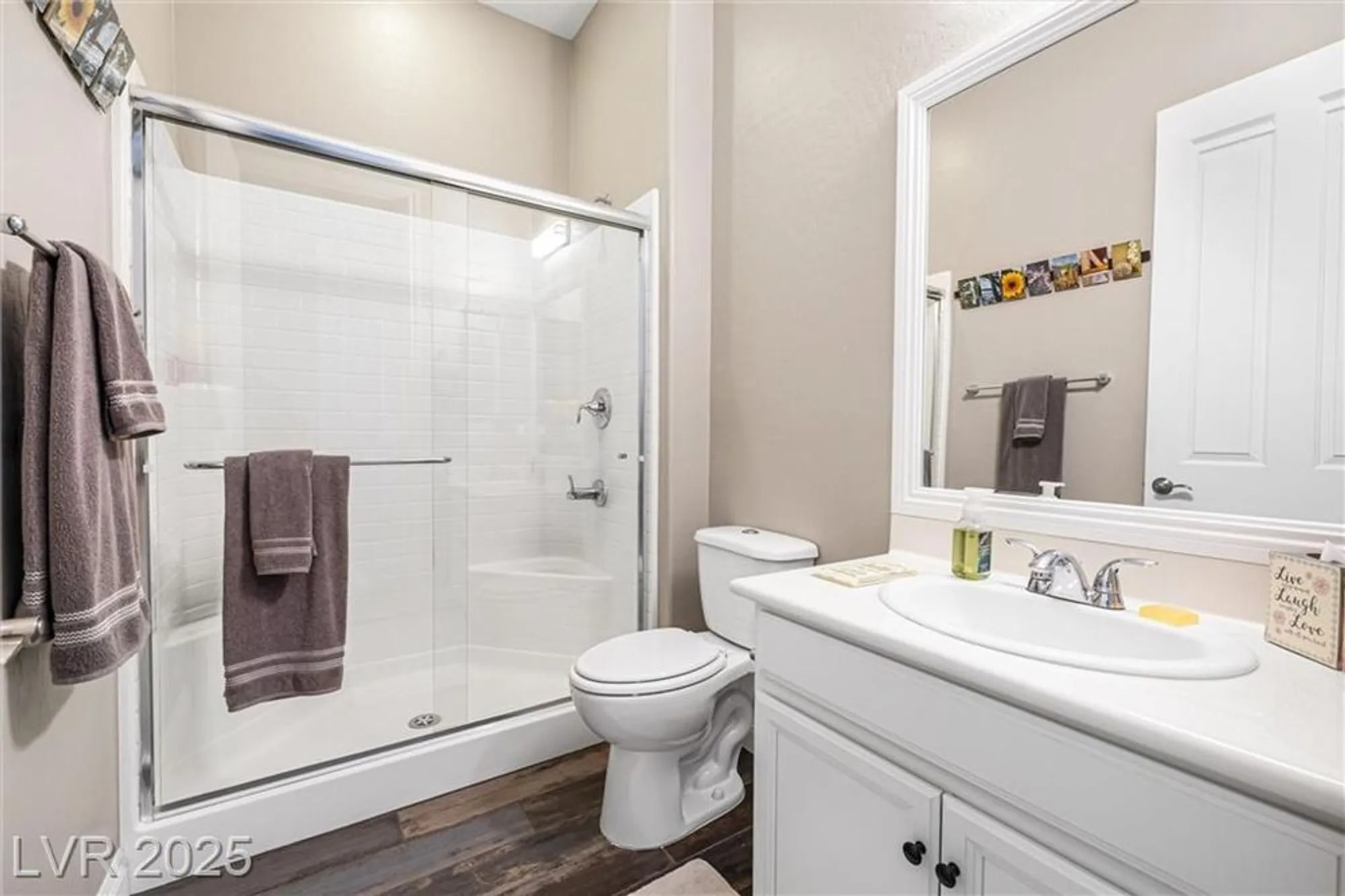 Property Slideshow image 8 of 50 | 417 honeybrush ave, Henderson, NV, 89011