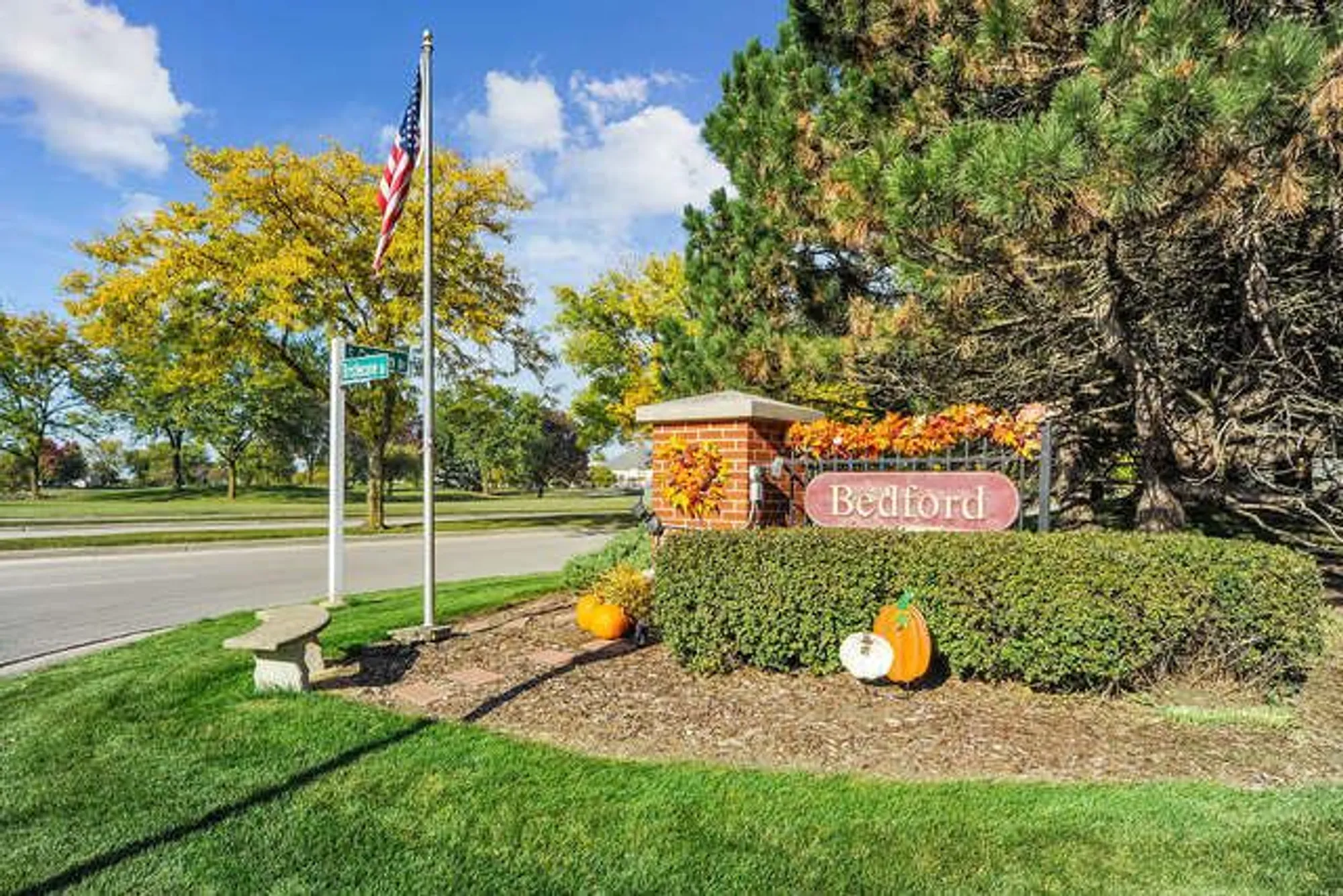 Property Slideshow image 21 of 27 | 13841 s bristlecone ln a, Plainfield, IL, 60544