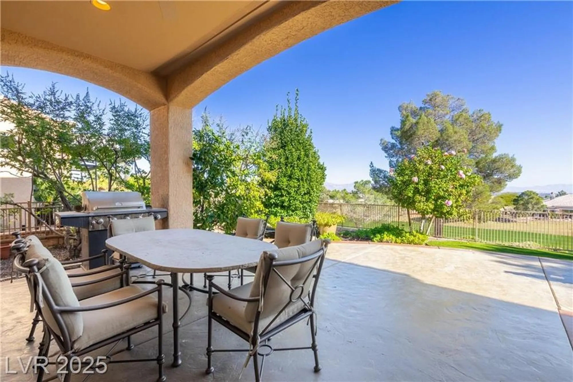 Property Slideshow image 23 of 29 | 3024 highland falls dr, Las Vegas, NV, 89134