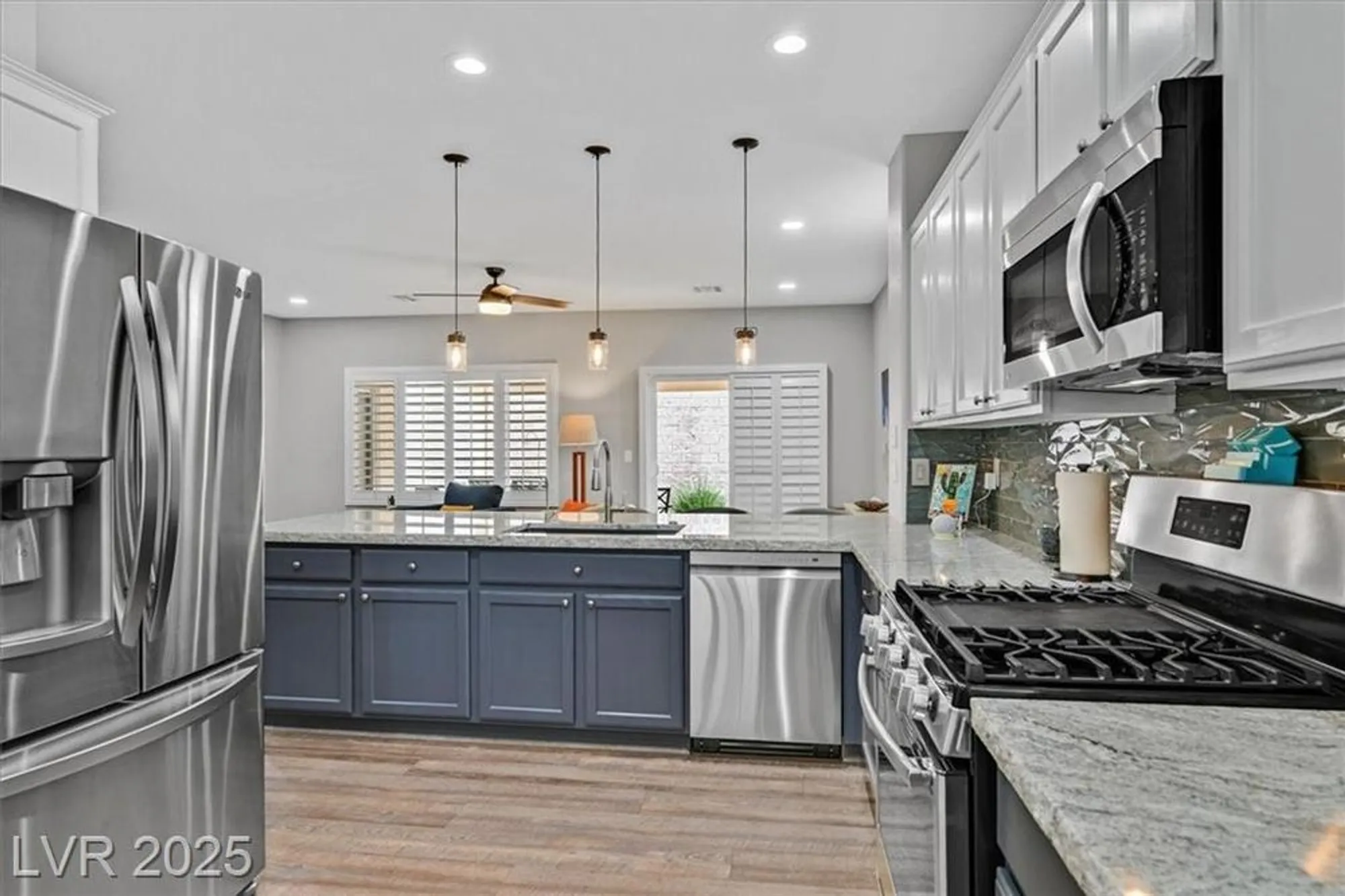 Property Slideshow image 8 of 43 | 2208 sawtooth mountain dr, Henderson, NV, 89044