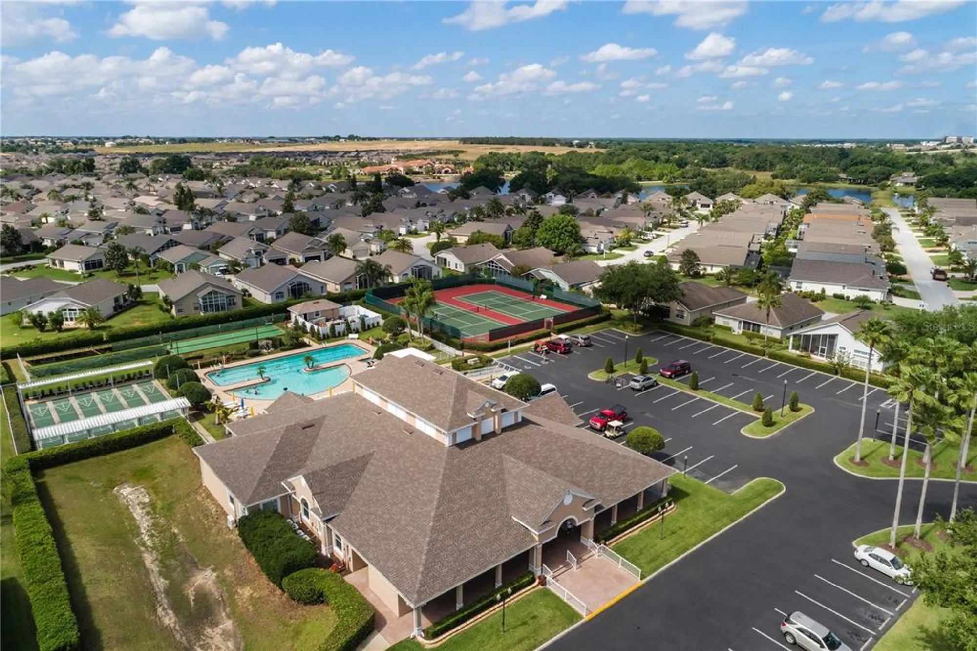 Property Slideshow image 57 of 68 | 540 vista oaks way, Davenport, FL, 33837