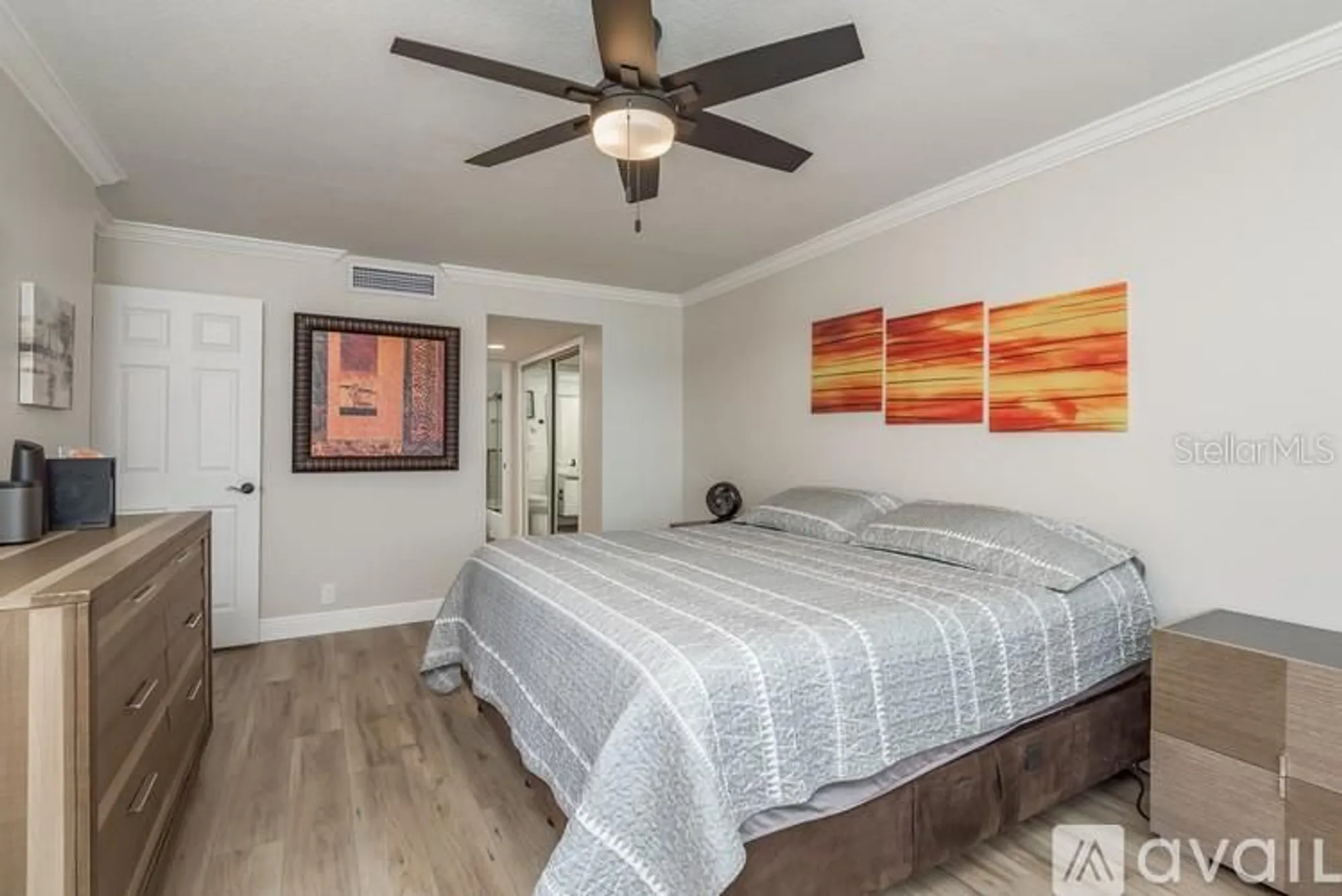 Property Slideshow image 14 of 22 | 3062 eastland blvd unit 407, Clearwater, FL, 33761
