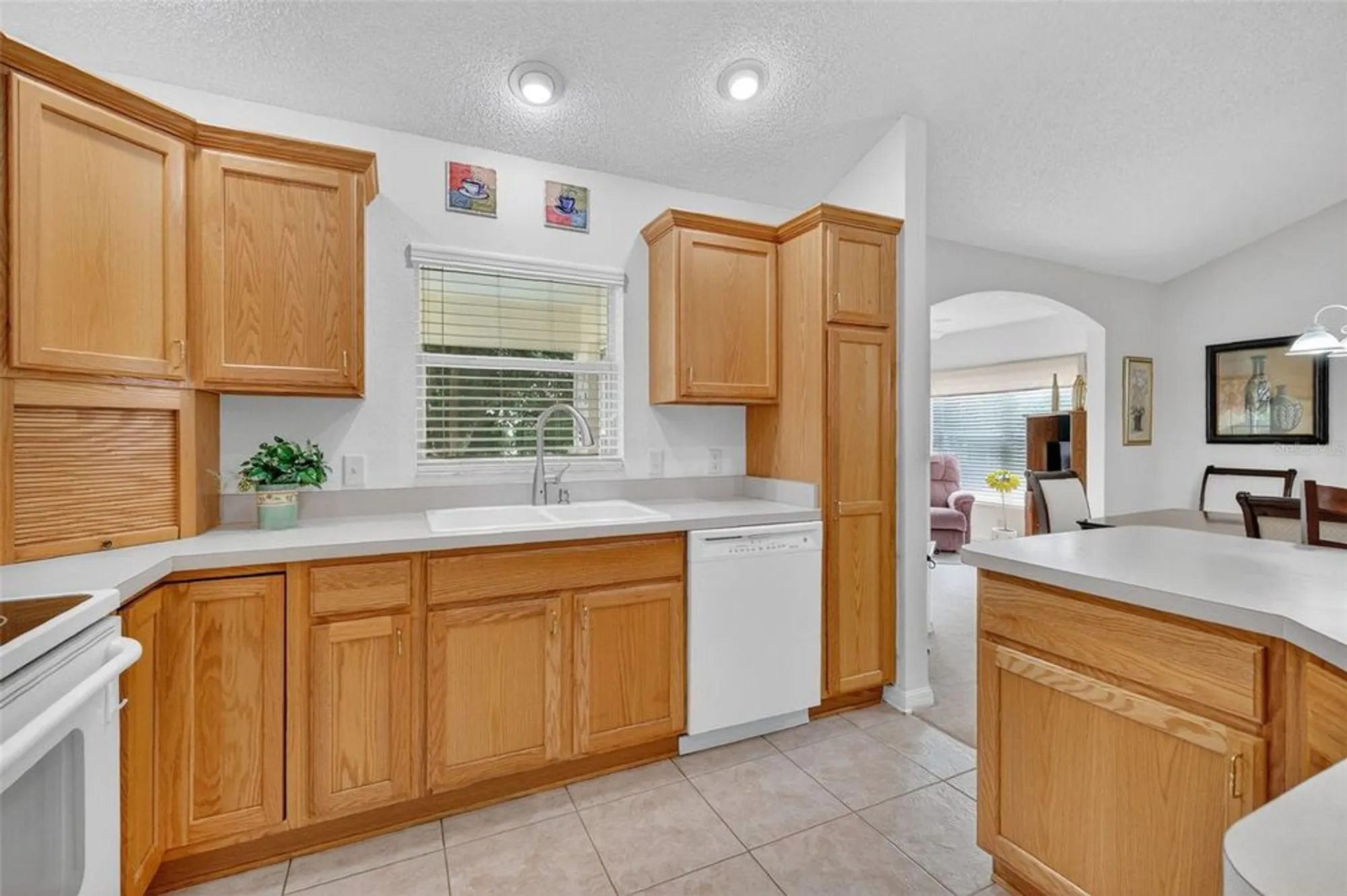 Property Slideshow image 9 of 25 | 2123 heather hill loop, The Villages, FL, 32162