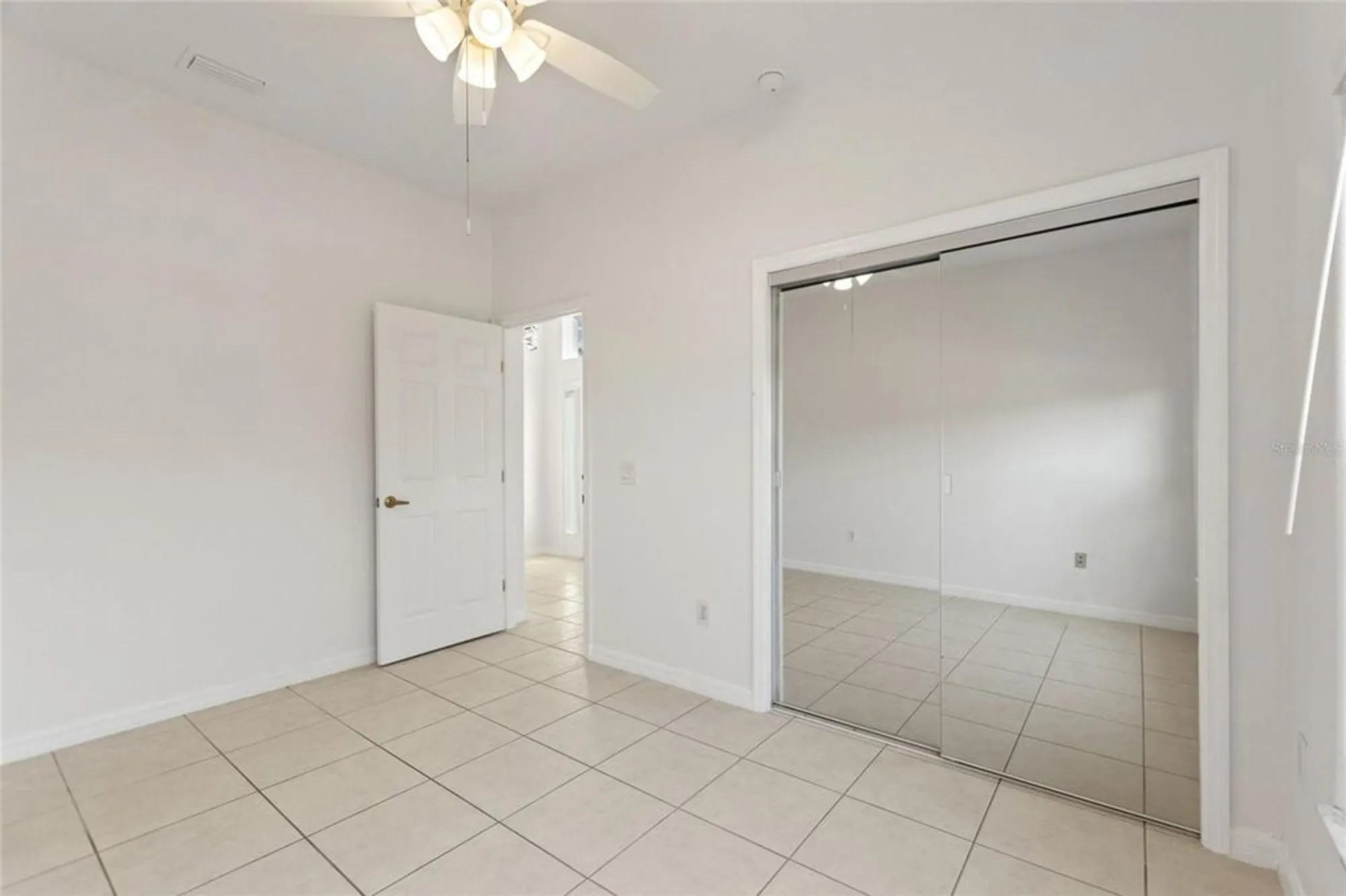 Property Slideshow image 17 of 64 | 106 mossy oak dr, Davenport, FL, 33837