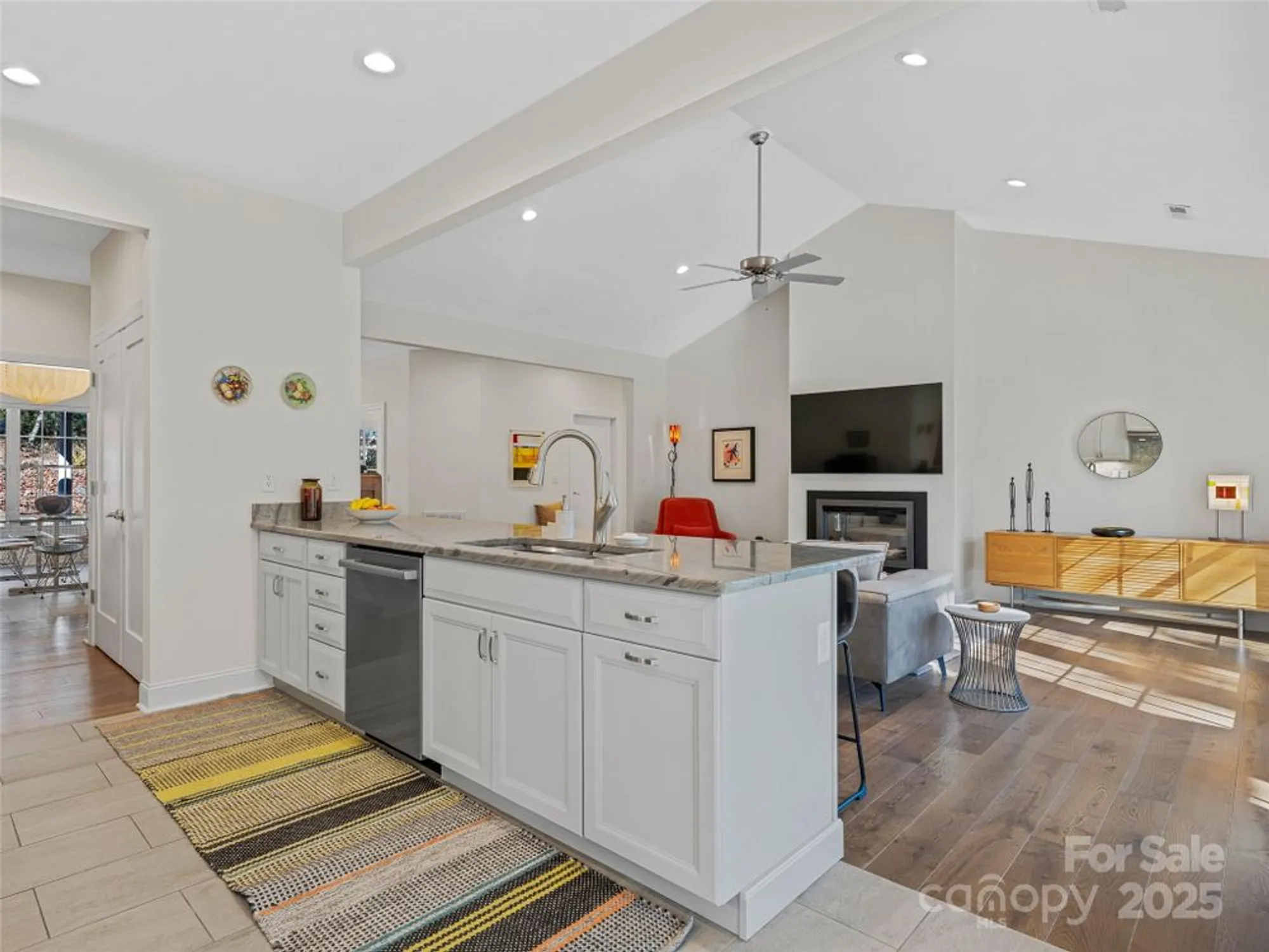 Property Slideshow image 14 of 32 | 2508 carriage falls ct, Hendersonville, NC, 28791