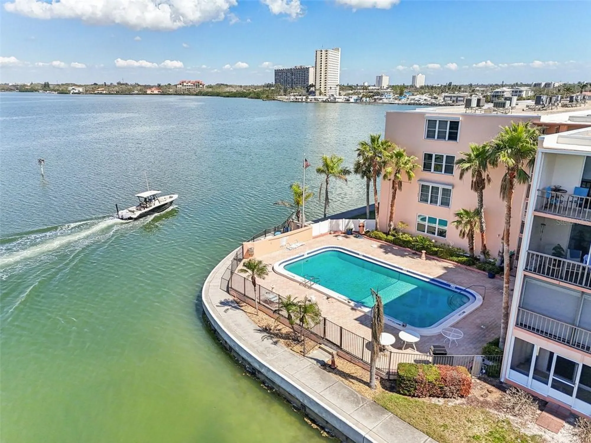 Property Slideshow image 48 of 53 | 7400 sun island dr 712, South Pasadena, FL, 33707