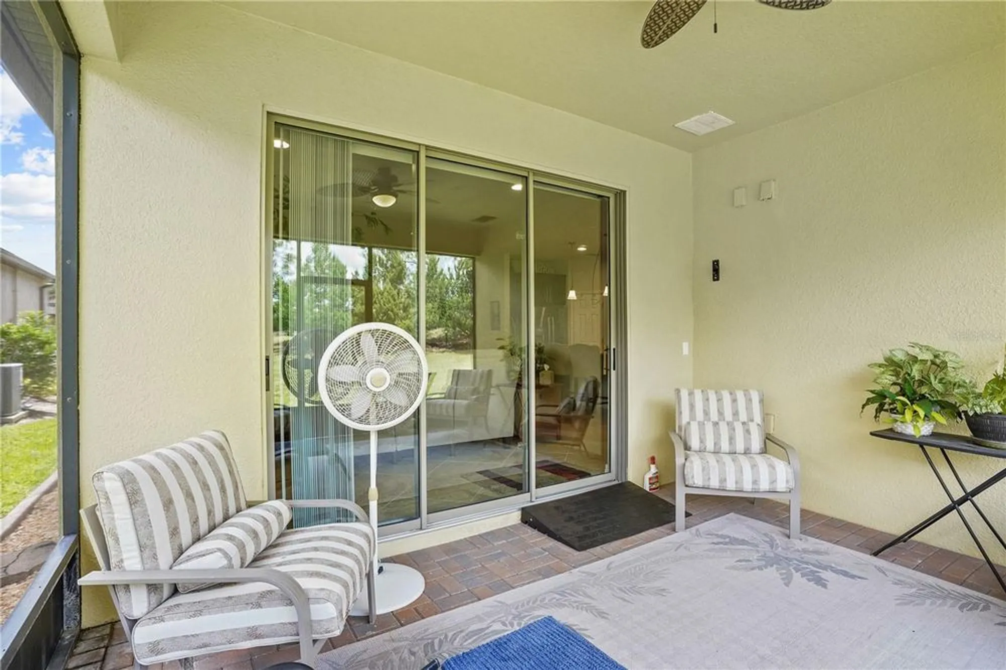 Property Slideshow image 30 of 53 | 329 alicante ct, Davenport, FL, 33837