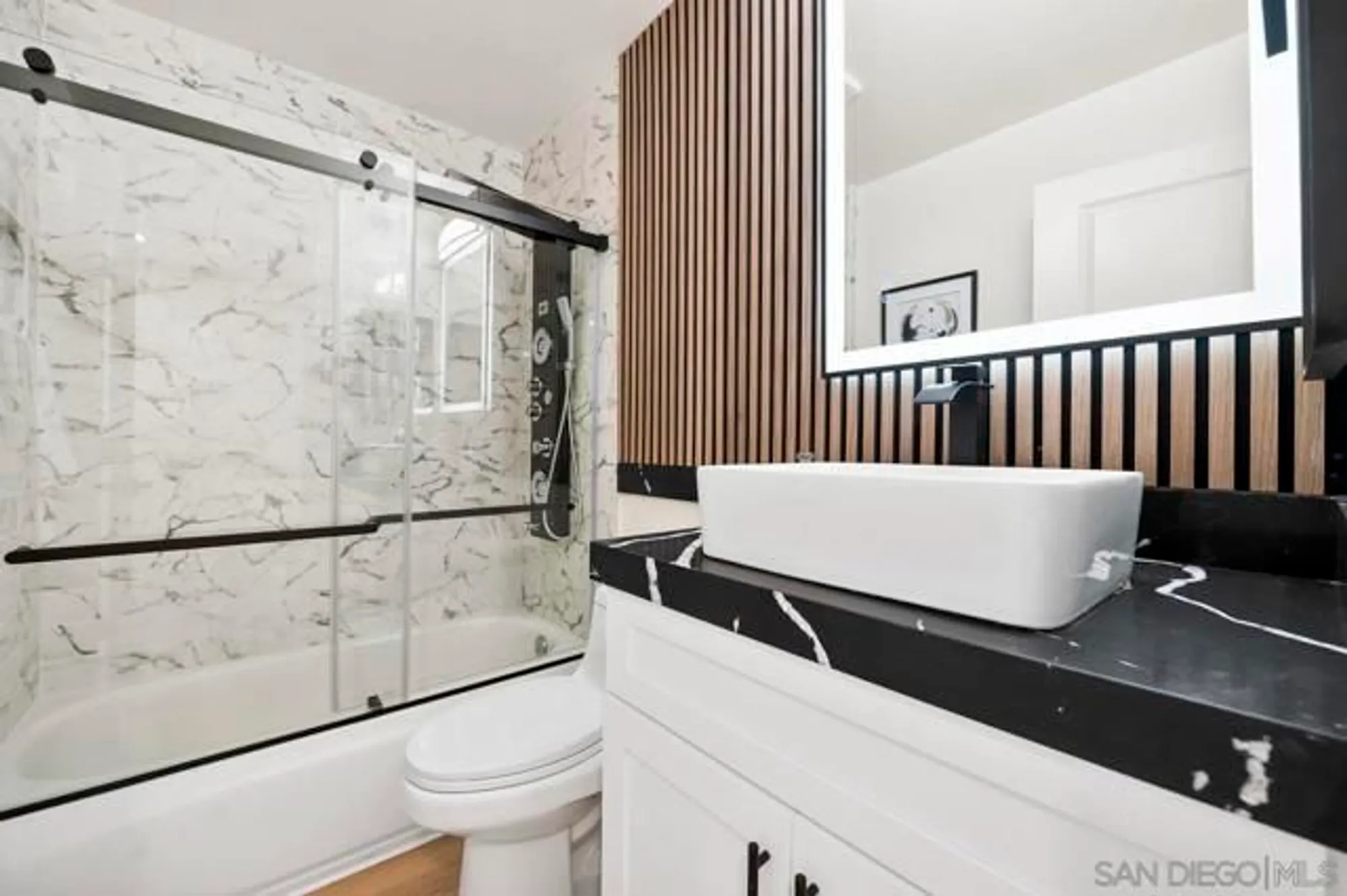 Property Slideshow image 26 of 39 | 17676 corte sobrado, San Diego, CA, 92128