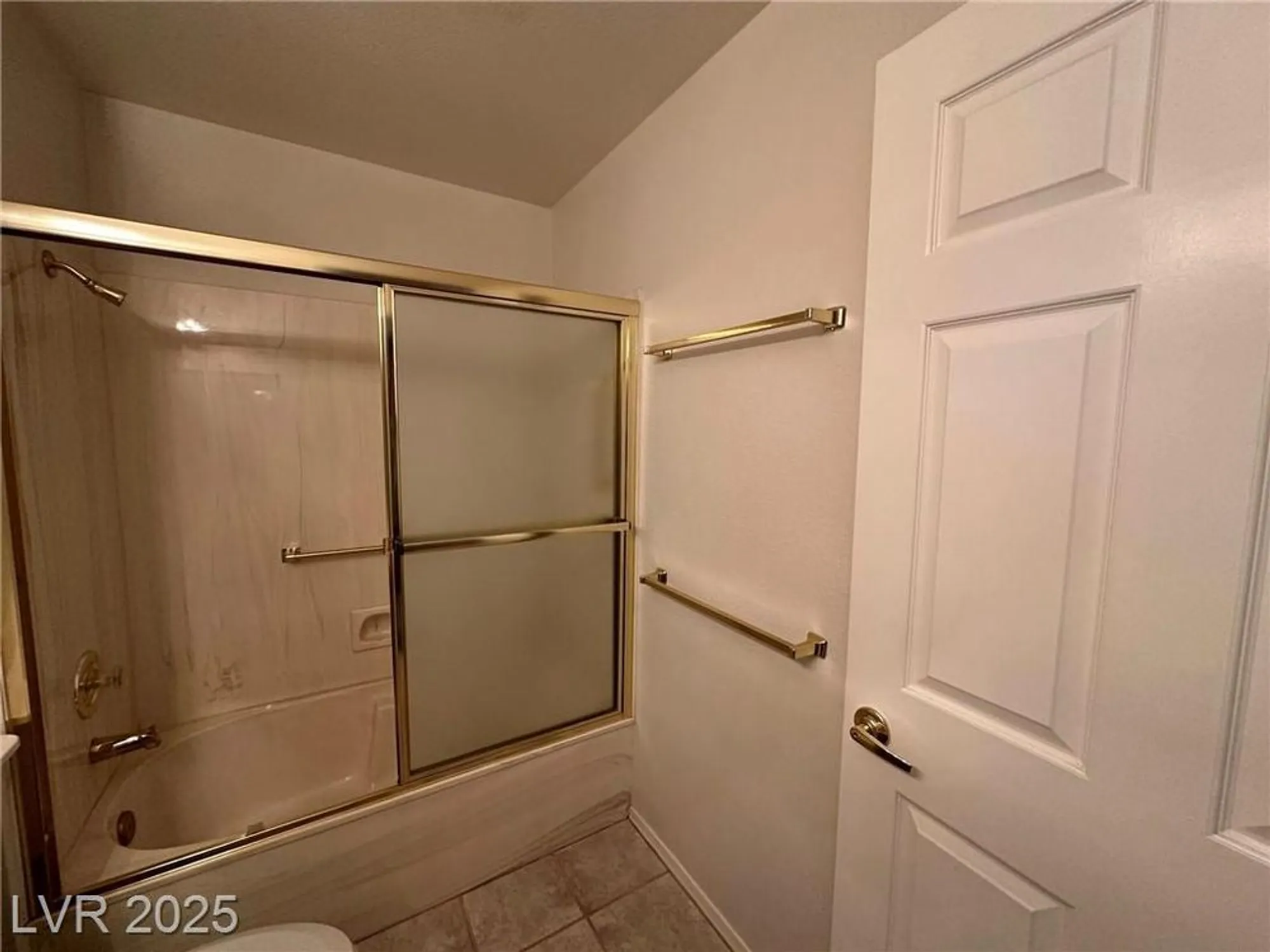 Property Slideshow image 22 of 27 | 3032 hidden treasure dr, Las Vegas, NV, 89134