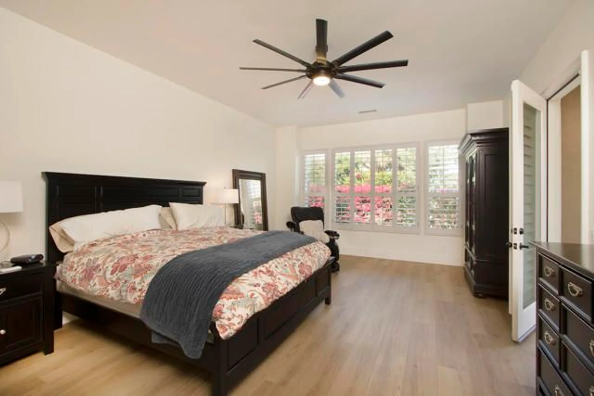 Property Slideshow image 22 of 53 | 81478 golden poppy way, La Quinta, CA, 92253