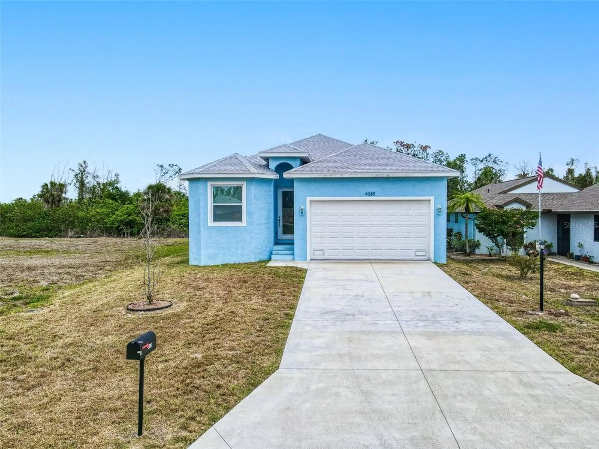 Property Slideshow image 38 of 48 | 4285 oak terrace cir, Port Charlotte, FL, 33953