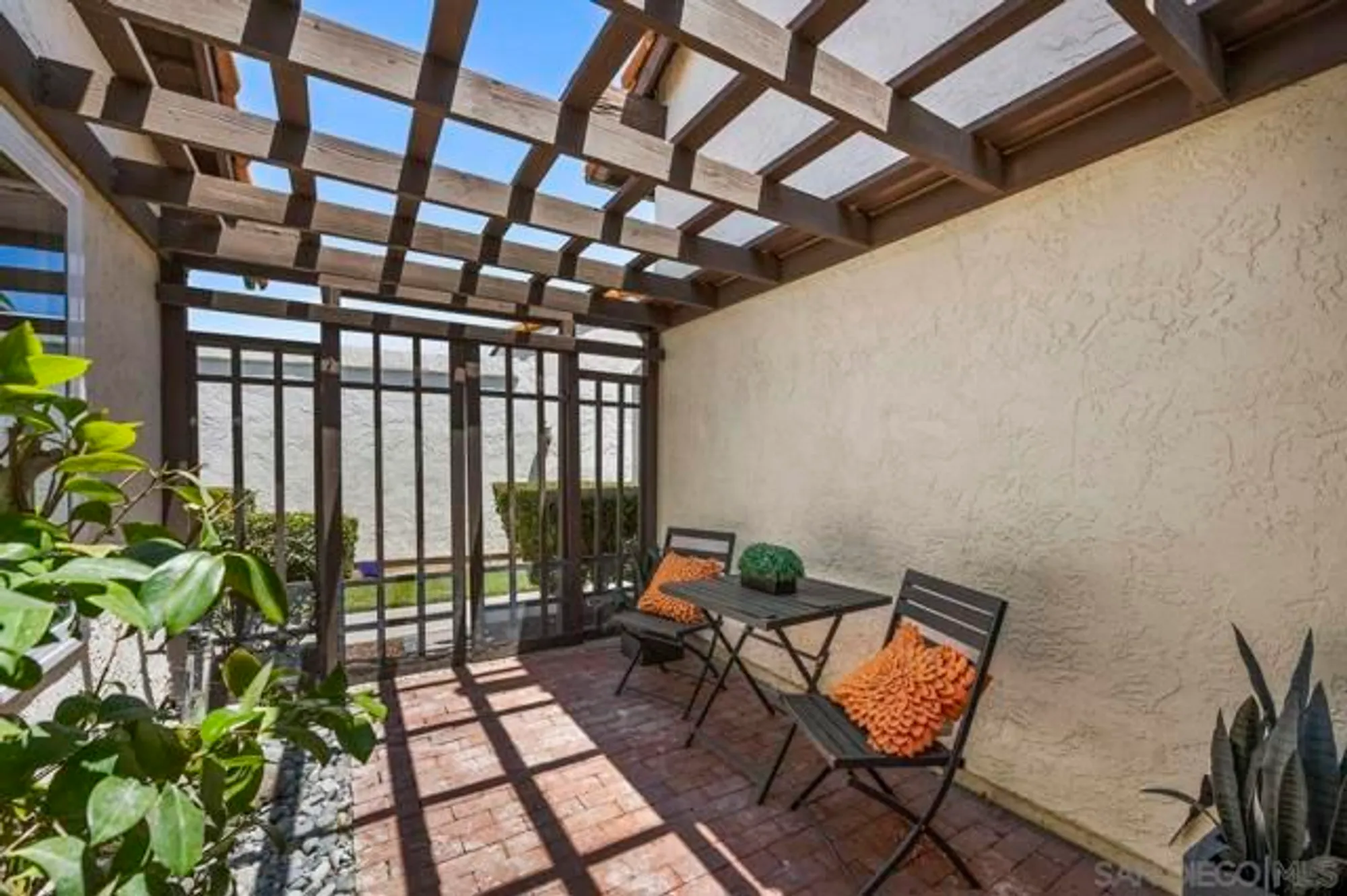 Property Slideshow image 33 of 39 | 17676 corte sobrado, San Diego, CA, 92128