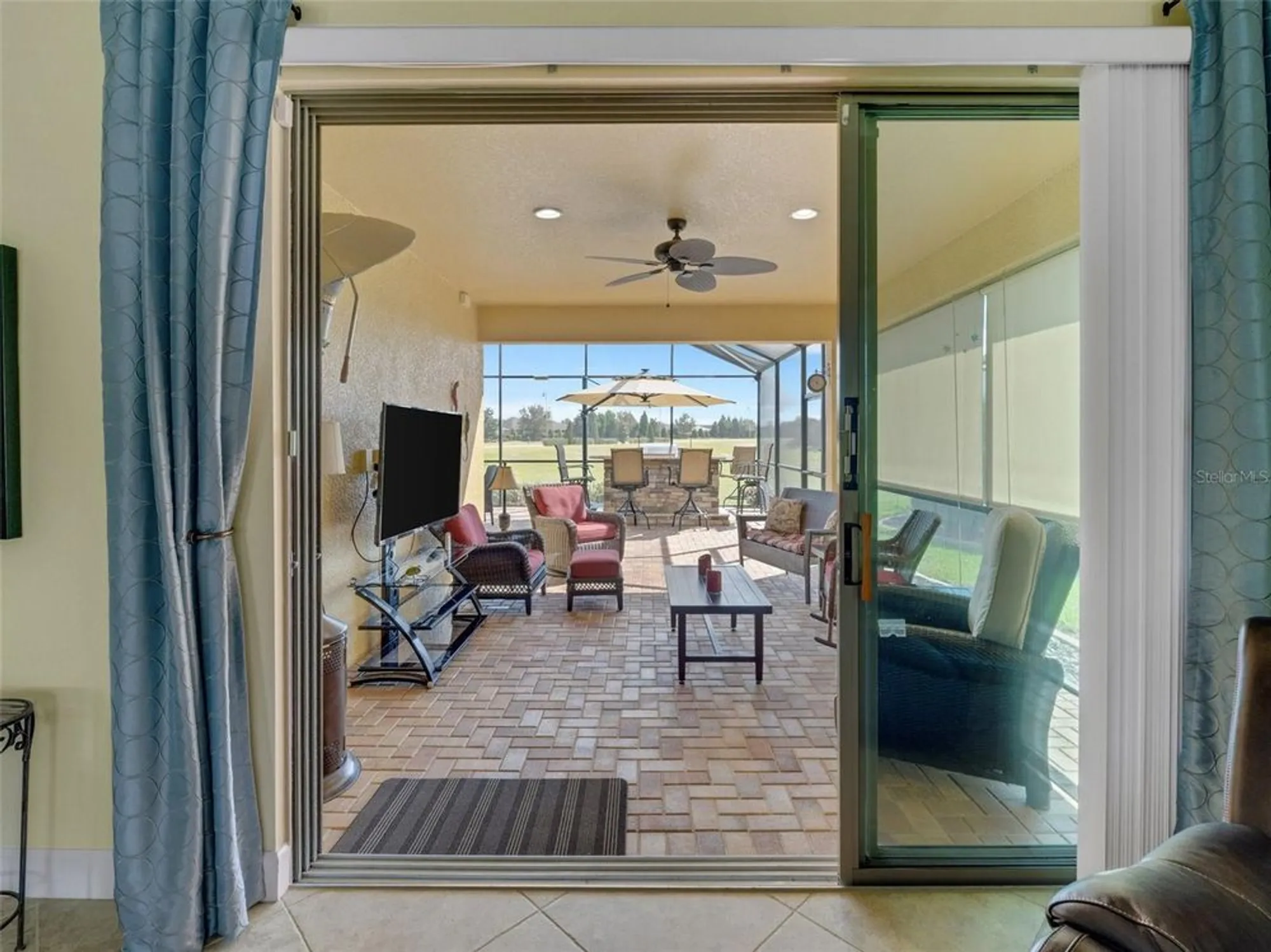 Property Slideshow image 29 of 67 | 208 almeria way, Davenport, FL, 33837