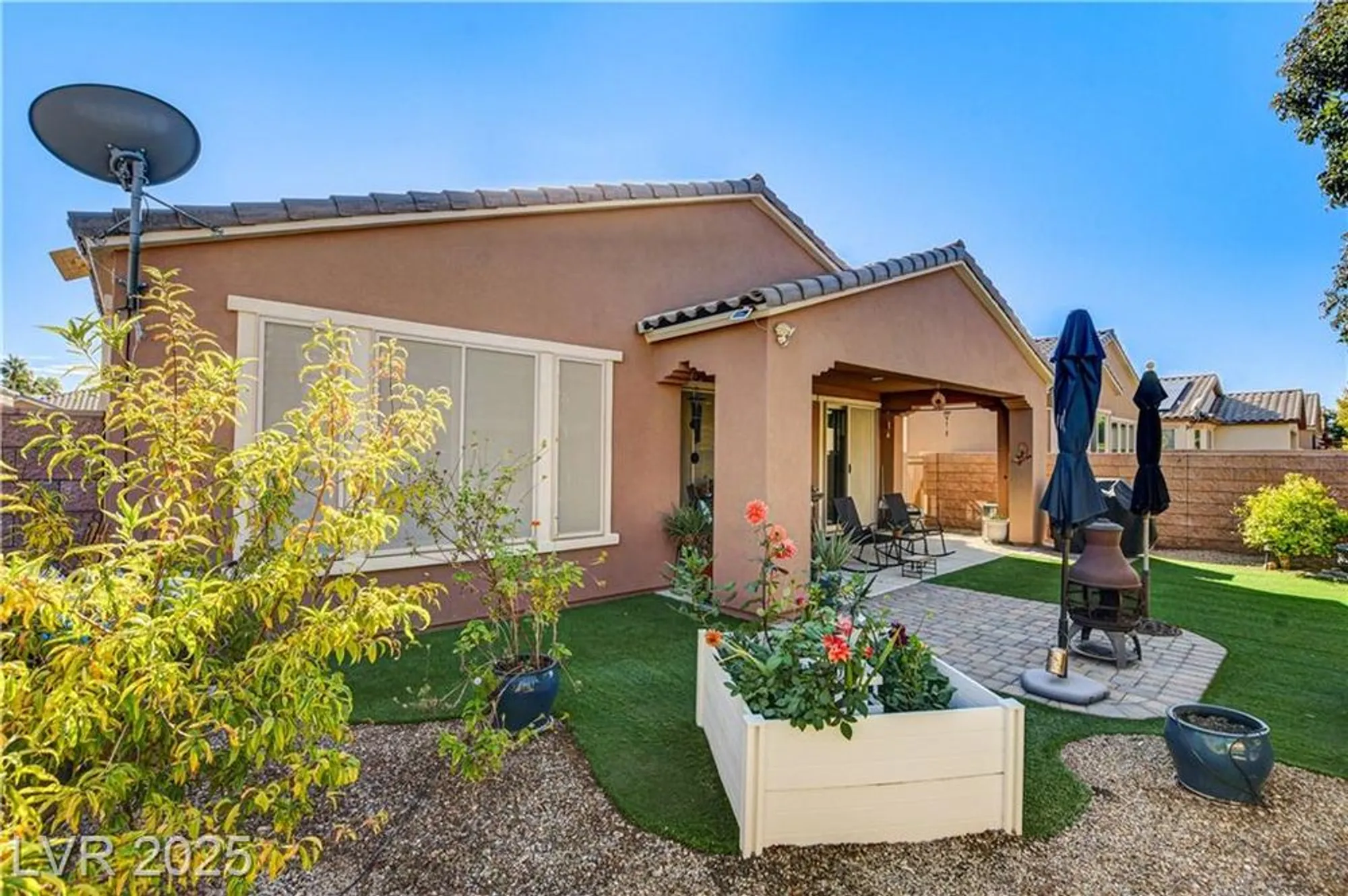 Property Slideshow image 40 of 63 | 3712 corte bella hills ave, North Las Vegas, NV, 89081