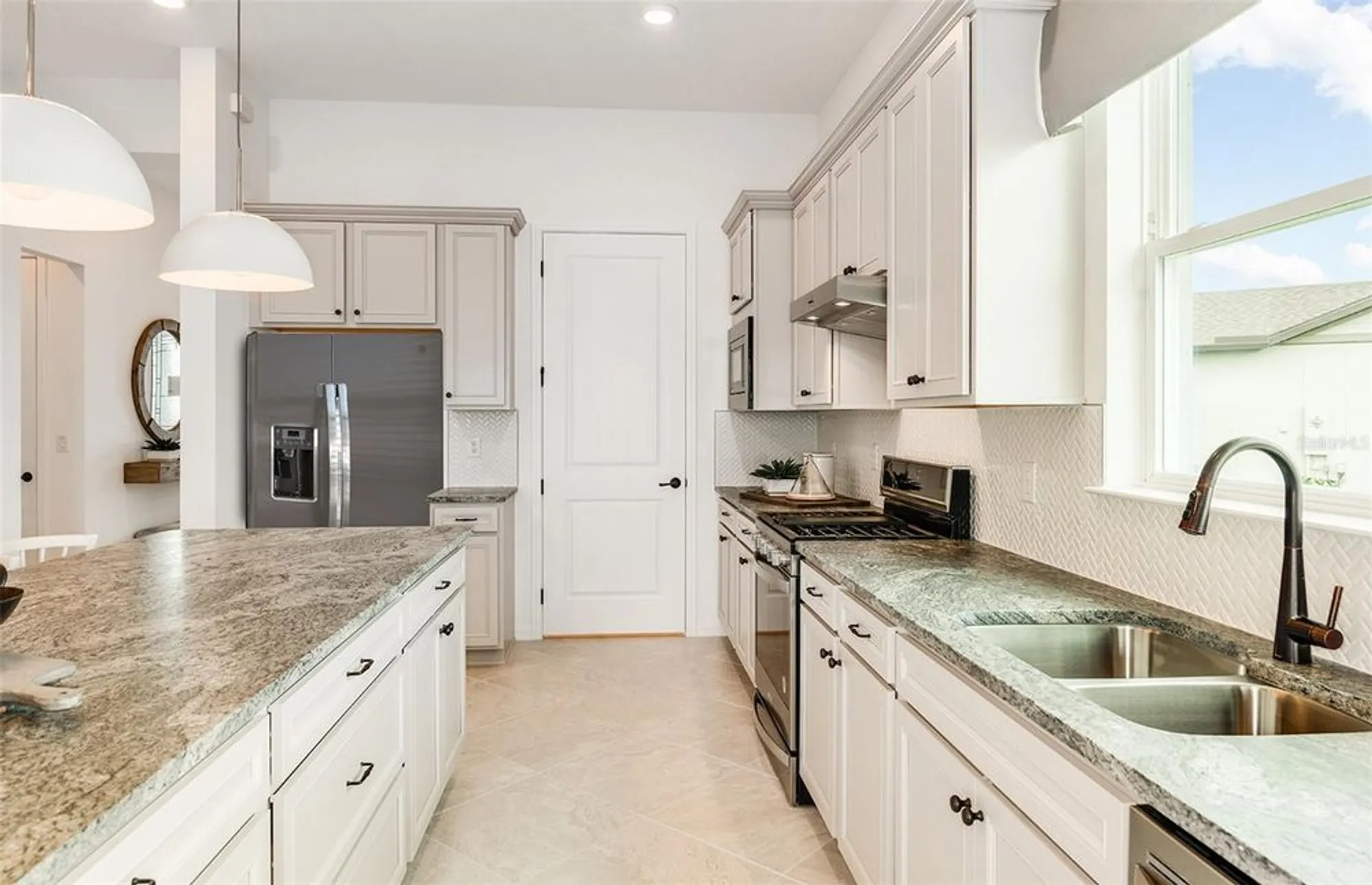 Property Slideshow image 5 of 28 | 13644 canyon ridge rd, Spring Hill, FL, 34610