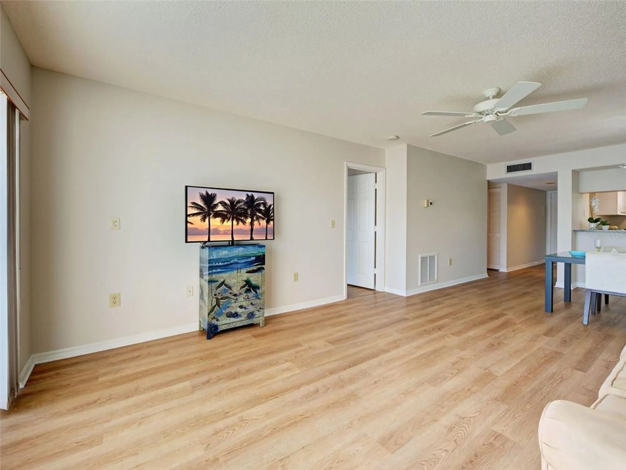 Property Slideshow image 26 of 54 | 406 cerromar cir 222, Venice, FL, 34293