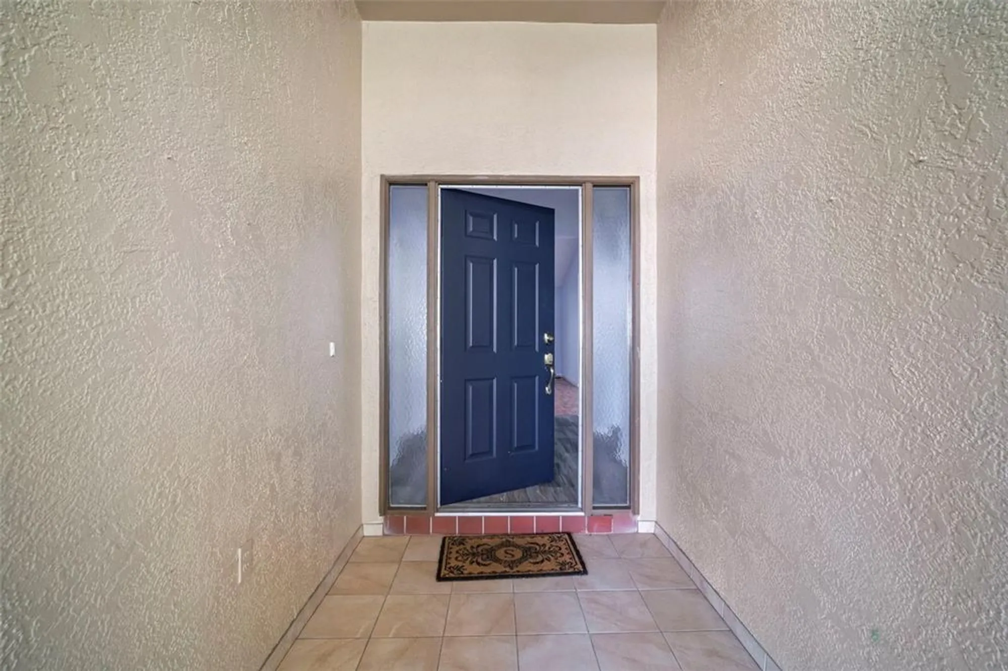 Property Slideshow image 5 of 41 | 1609 laughton pl, Sun City Center, FL, 33573