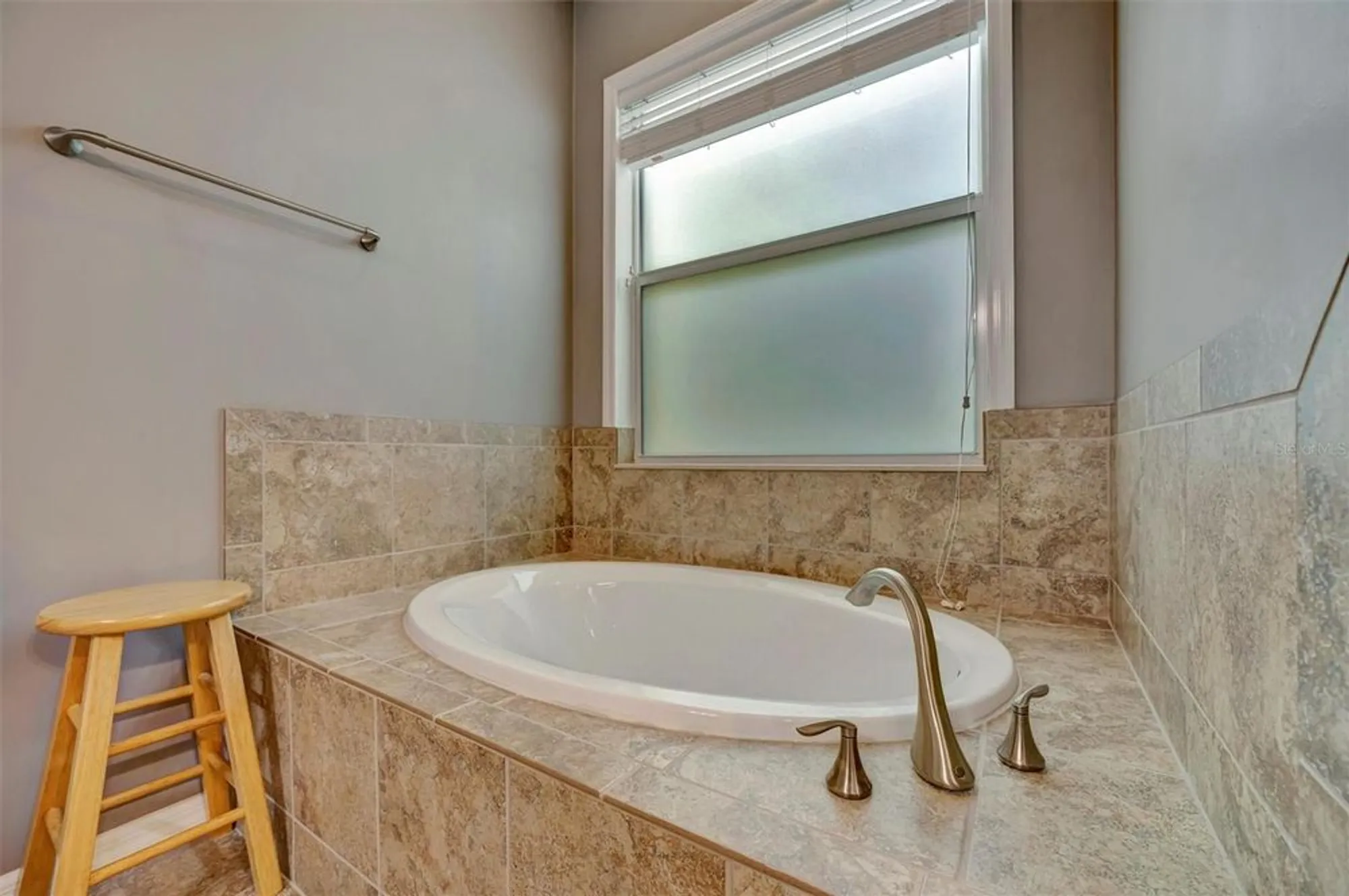 Property Slideshow image 39 of 78 | 5009 lake overlook ave, Bradenton, FL, 34208