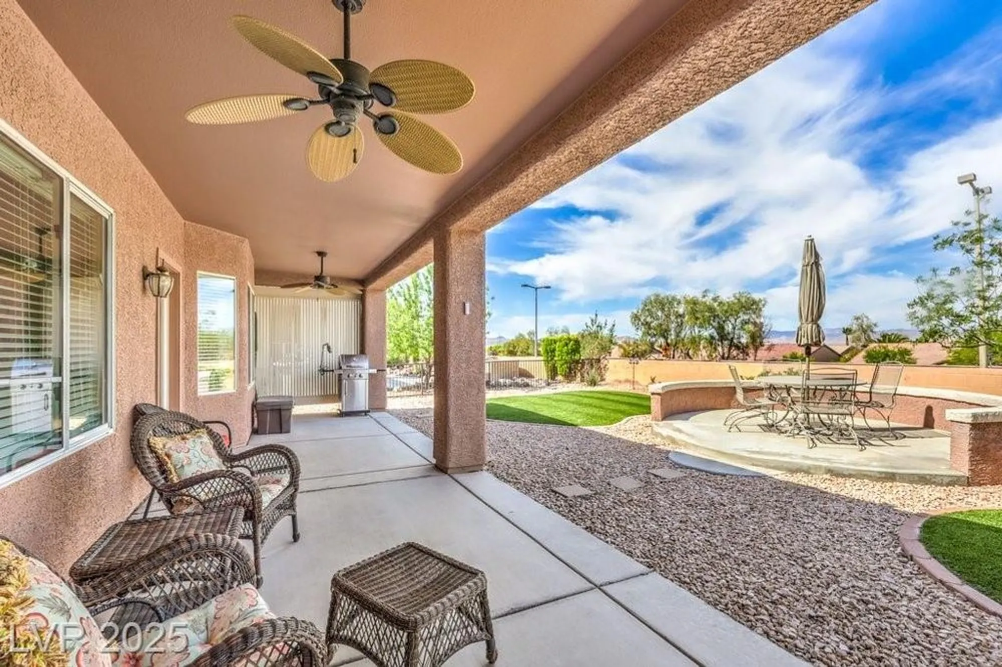 Property Slideshow image 12 of 72 | 2095 colvin run dr, Henderson, NV, 89052