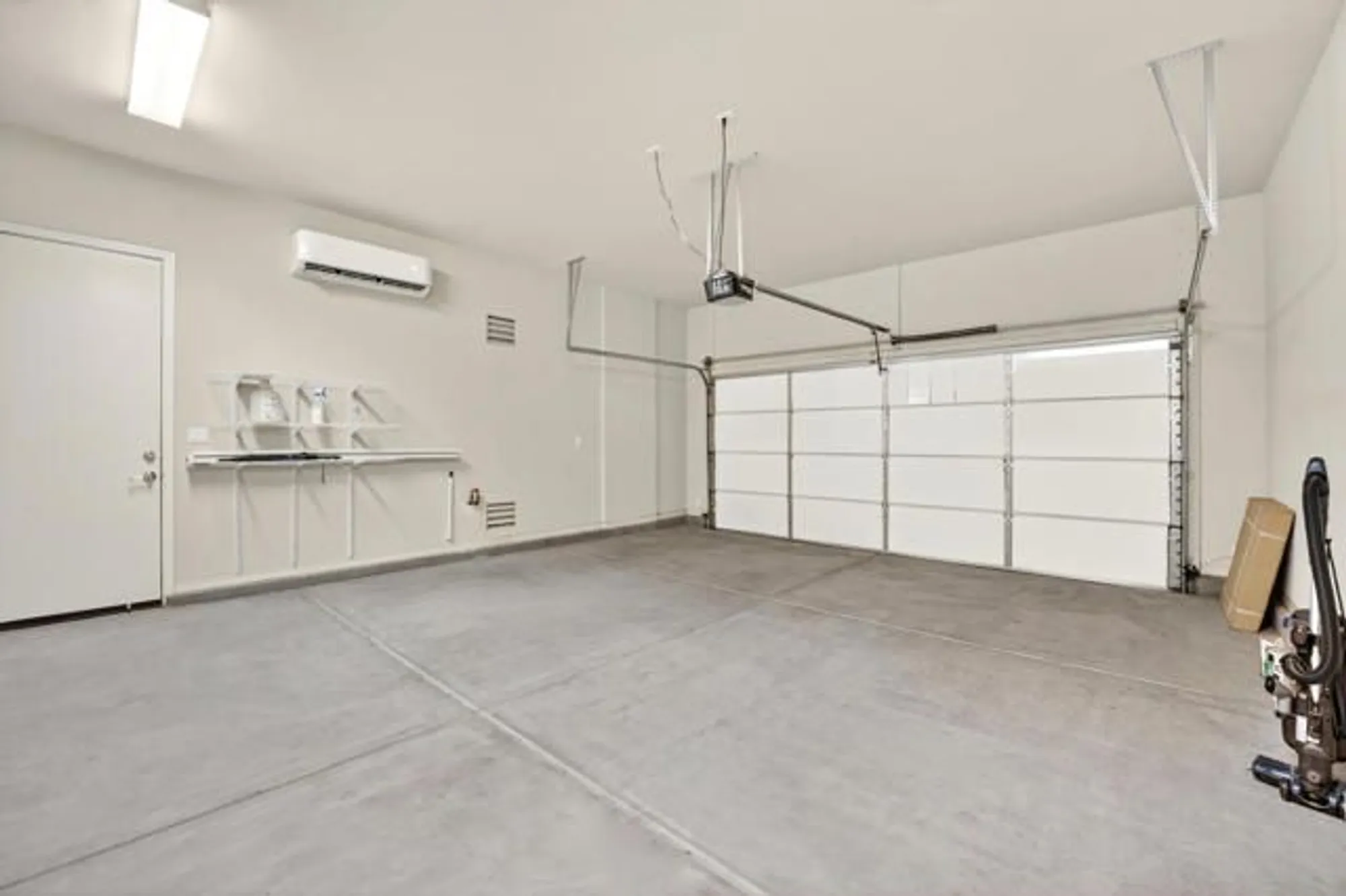 Property Slideshow image 24 of 60 | 41298 calle servando, Indio, CA, 92203