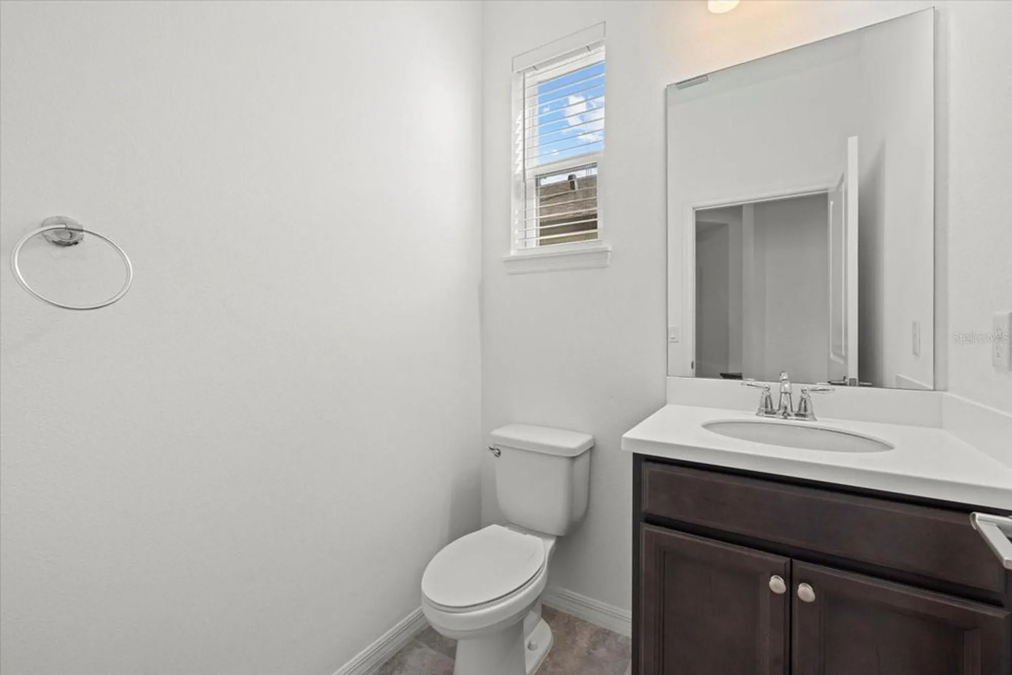 Property Slideshow image 40 of 46 | 16226 paynes mill dr, Lakewood Ranch, FL, 34211