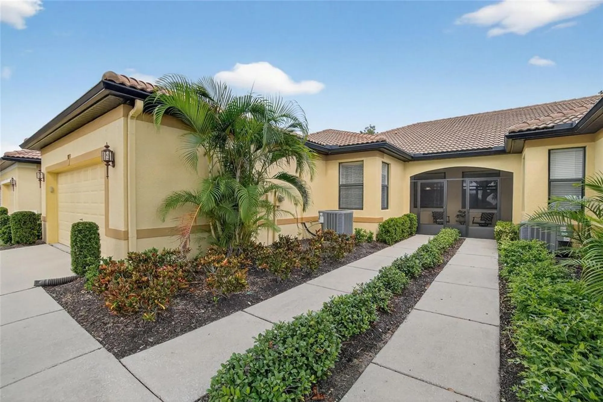 Property Slideshow image 56 of 58 | 307 bluewater falls ct, Apollo Beach, FL, 33572