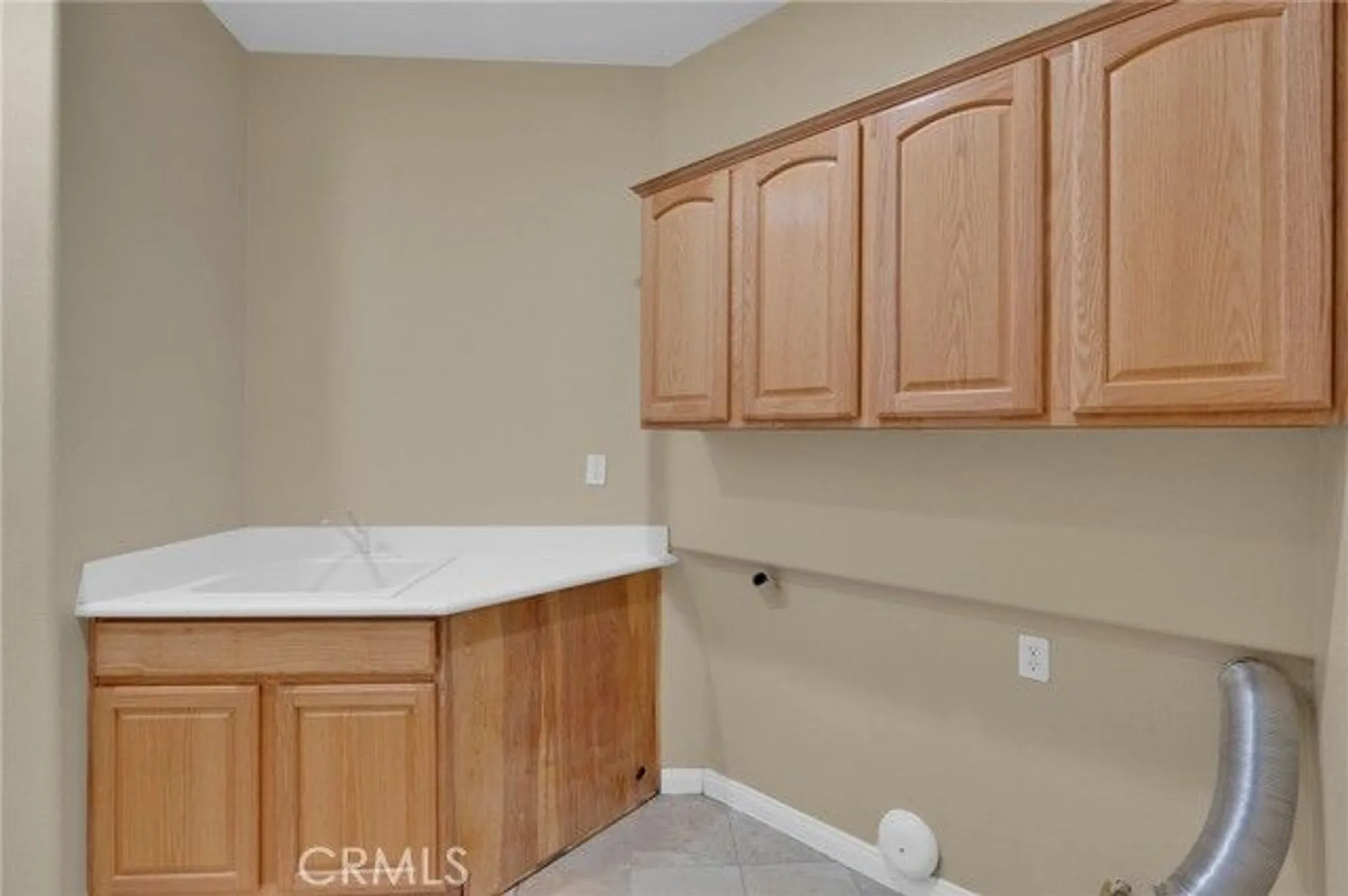 Property Slideshow image 25 of 40 | 11063 semmering ct, Apple Valley, CA, 92308