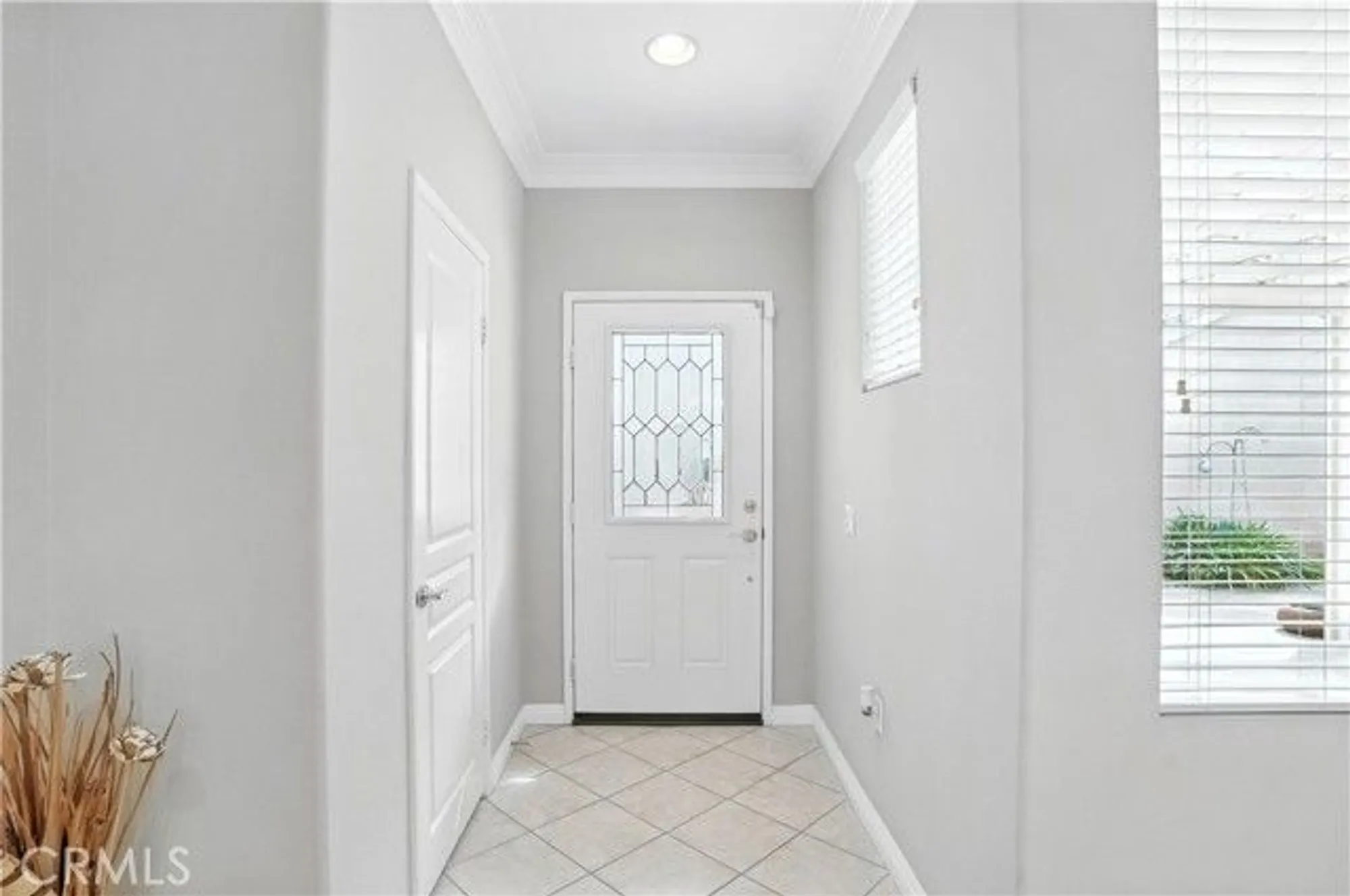 Property Slideshow image 12 of 54 | 270 cog hill ln, Hemet, CA, 92545