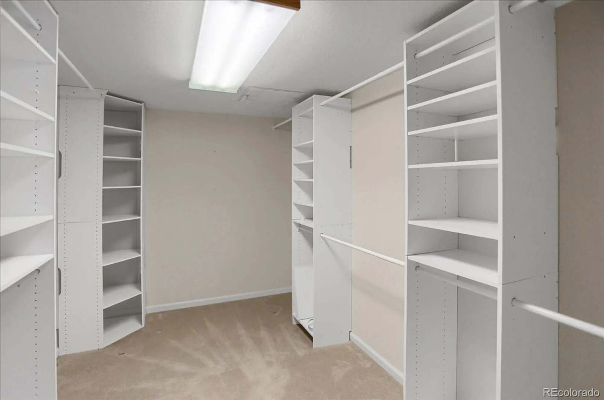 Property Slideshow image 29 of 36 | 8951 greenwich st, Highlands Ranch, CO, 80130