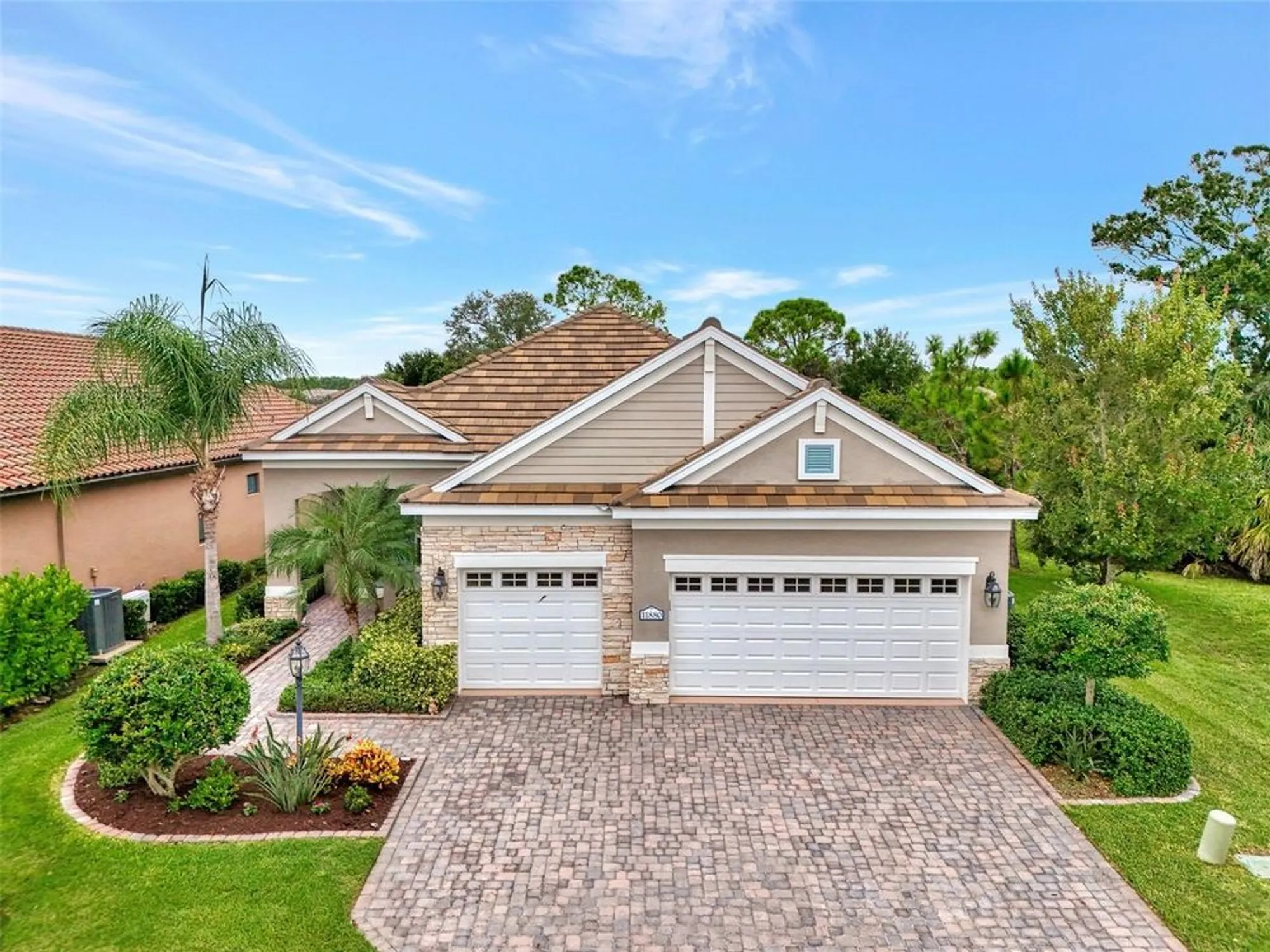 Property Slideshow image 2 of 90 | 11880 hunters creek rd, Venice, FL, 34293