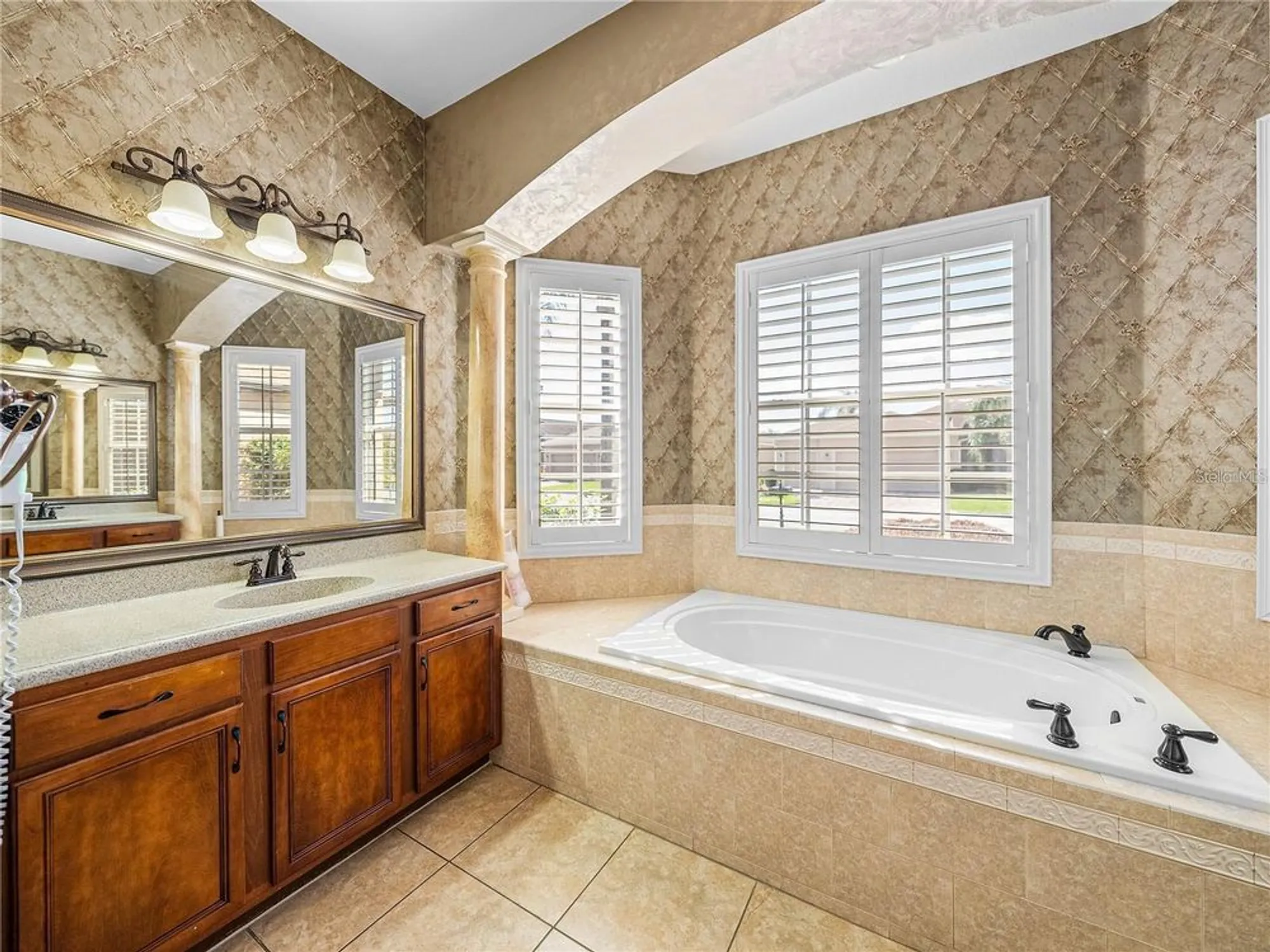 Property Slideshow image 34 of 71 | 5357 hogan ln, Winter Haven, FL, 33884