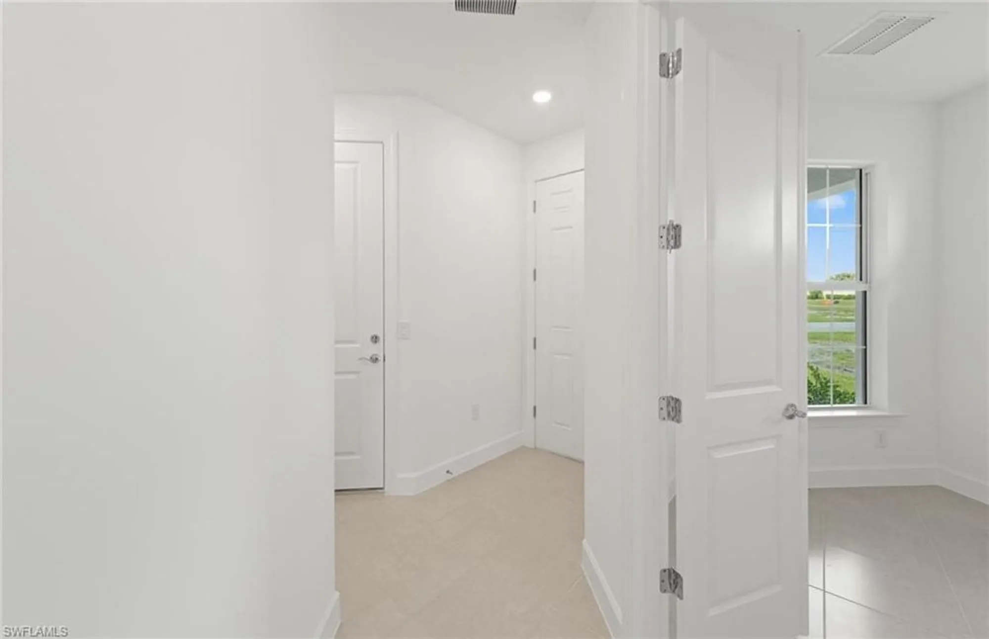 Property Slideshow image 12 of 38 | 17830 beautybush ter, North Fort Myers, FL, 33917