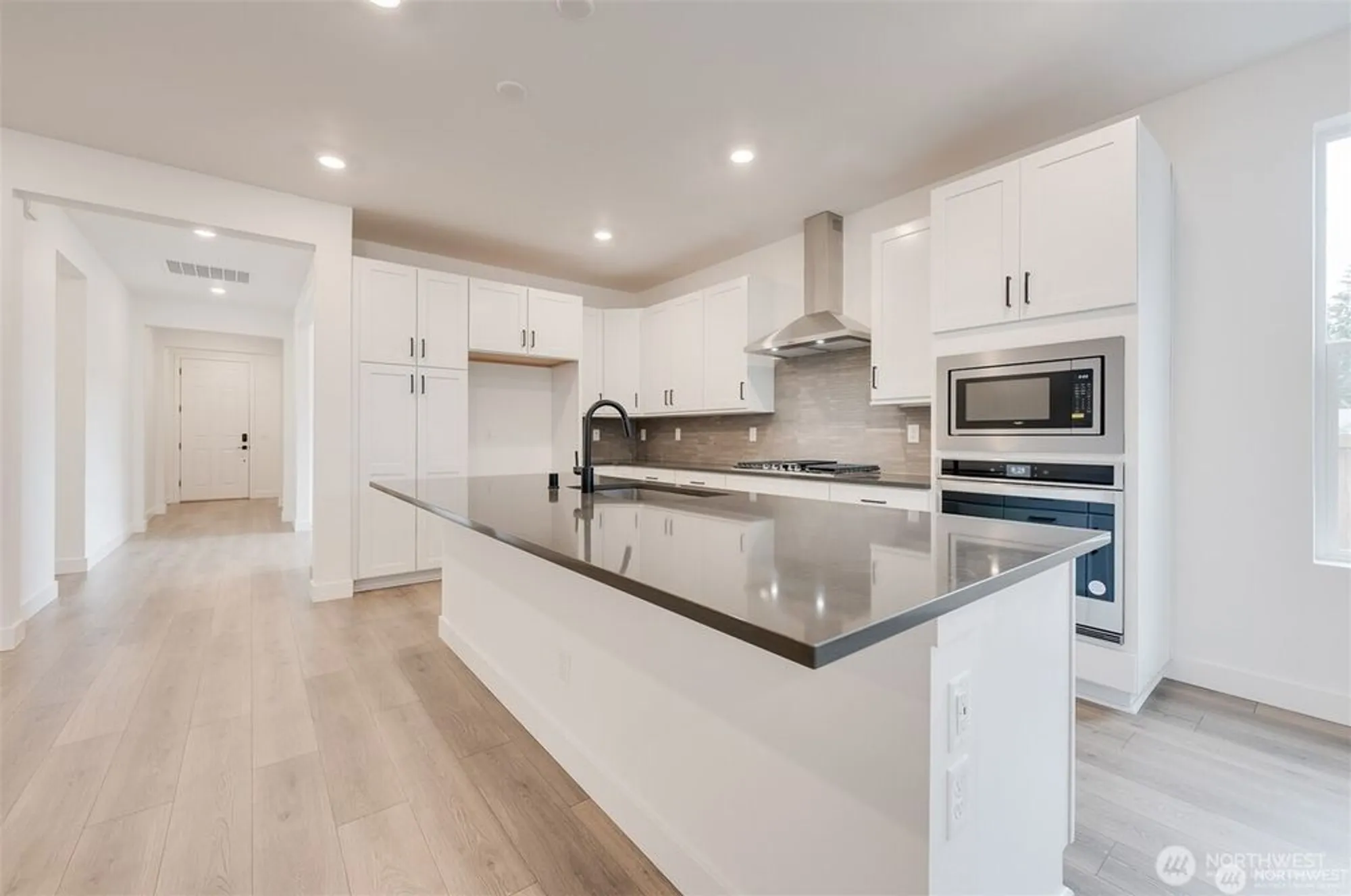 Property Slideshow image 14 of 37 | 29208 217th pl se # 34, Black Diamond, WA, 98010