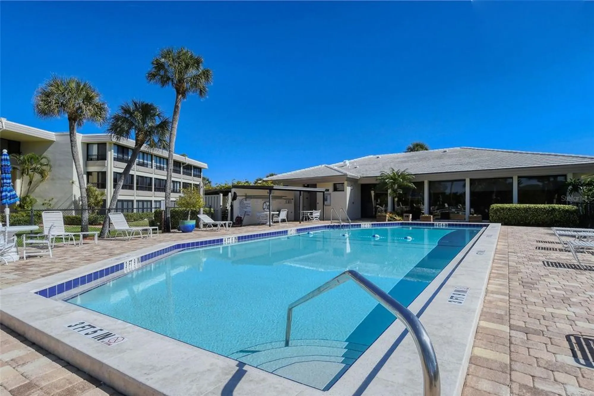 Property Slideshow image 55 of 68 | 143 whispering sands dr # v30, Sarasota, FL, 34242