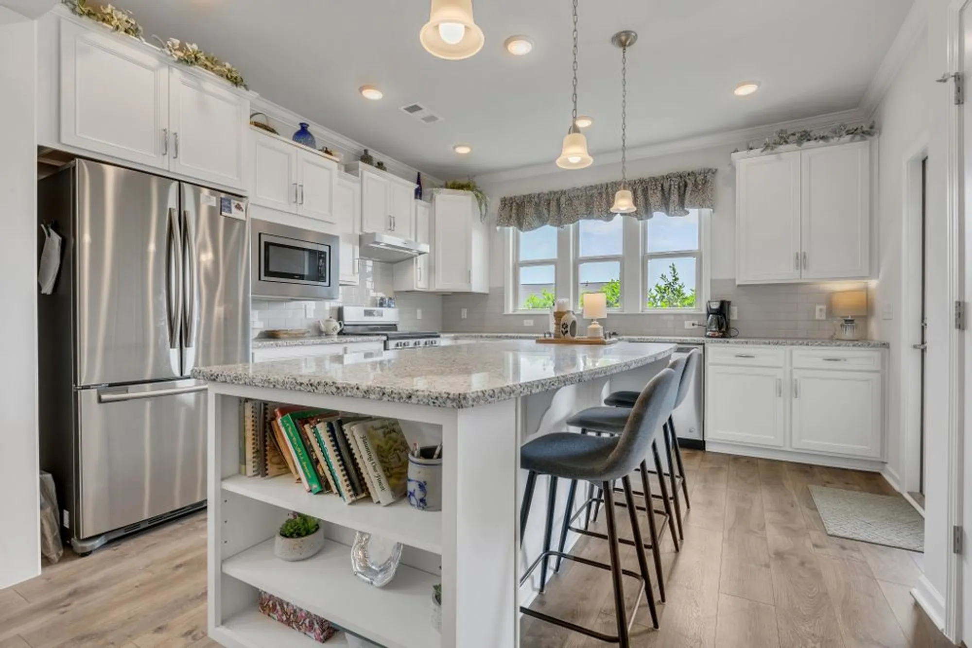 Property Slideshow image 14 of 47 | 1514 bledsoe knl, Spring Hill, TN, 37174