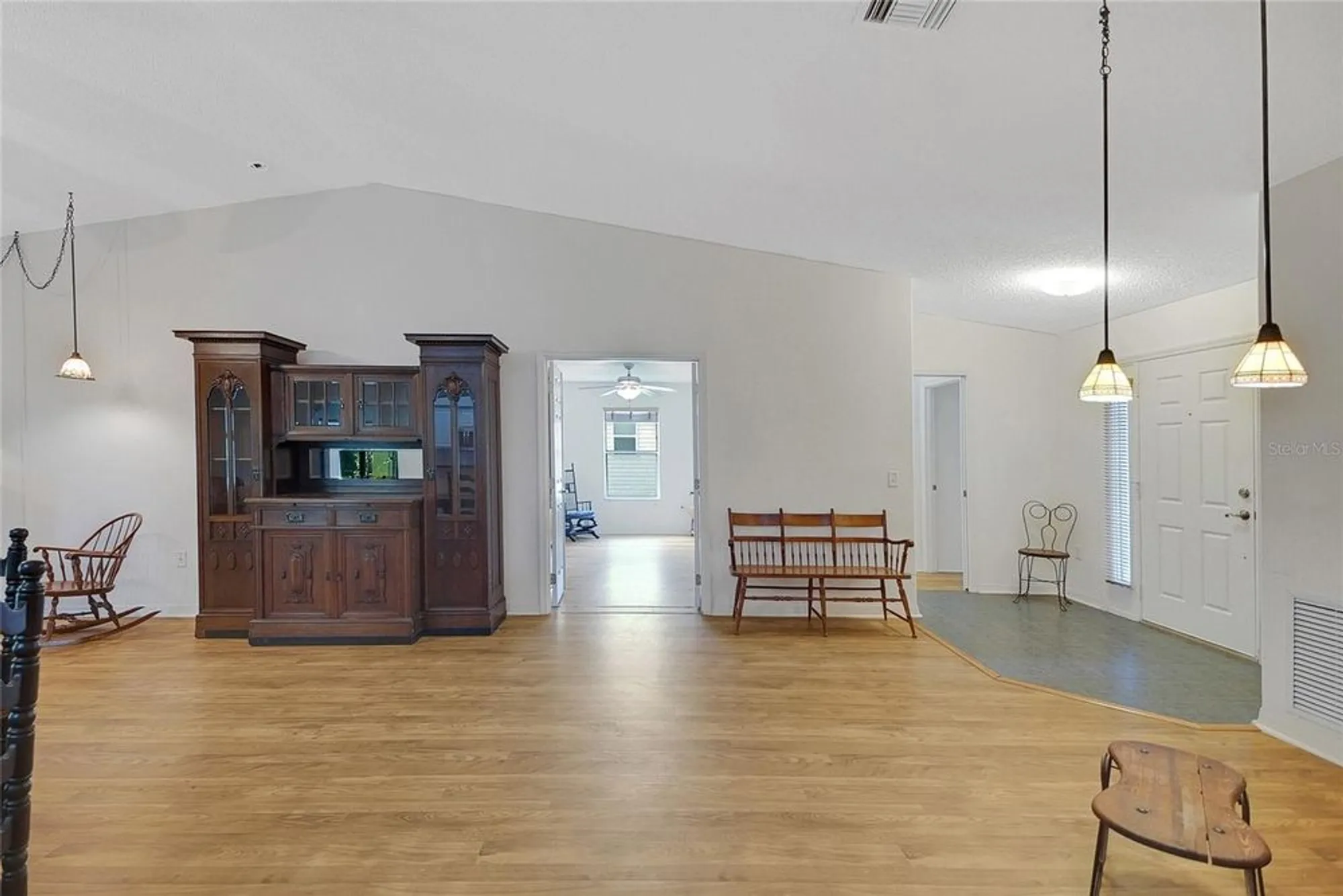 Property Slideshow image 26 of 77 | 32942 rambling oaks ct, Leesburg, FL, 34748